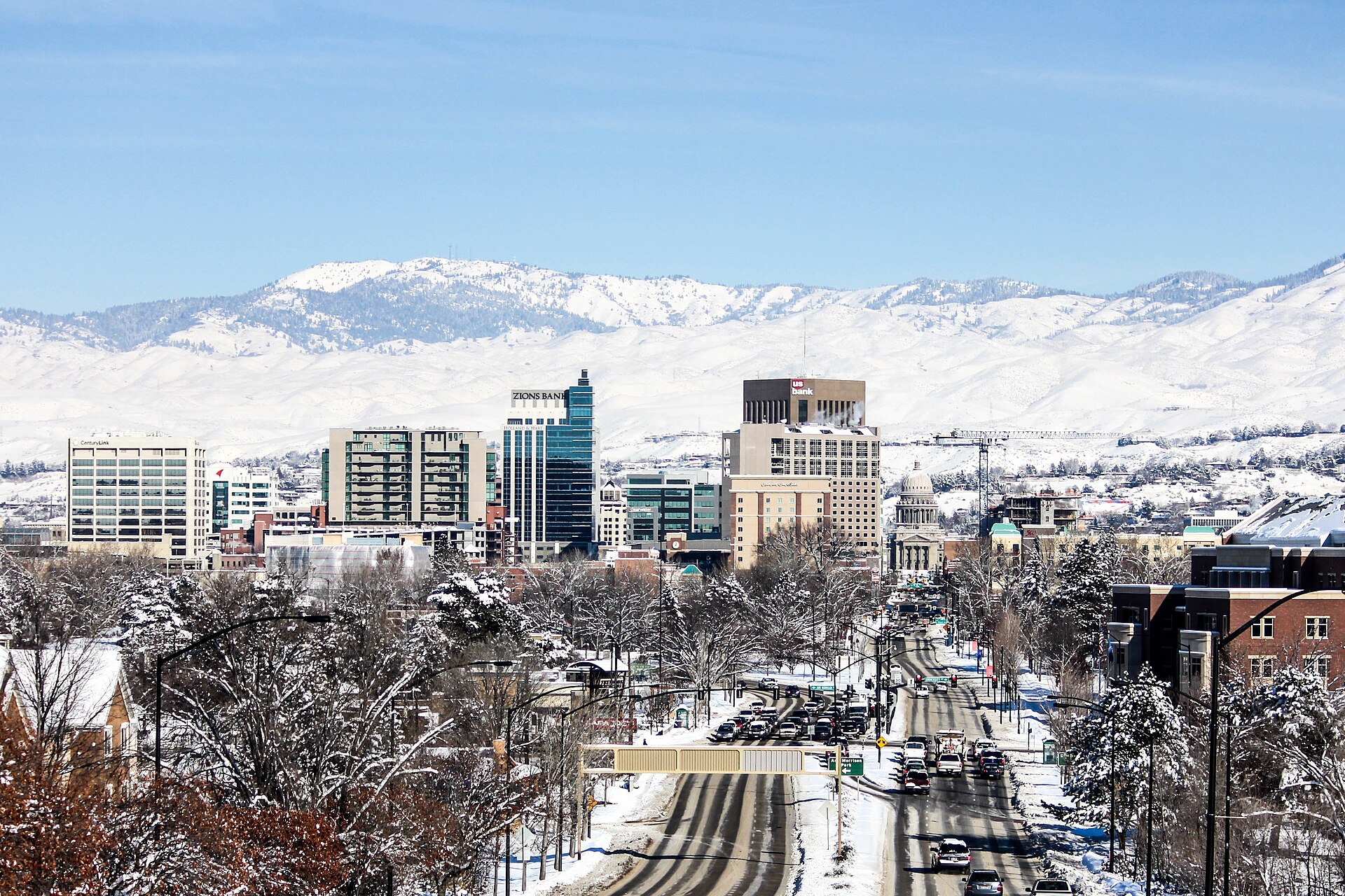 The Boise skyline and surrounding mountains in winter, Idaho.