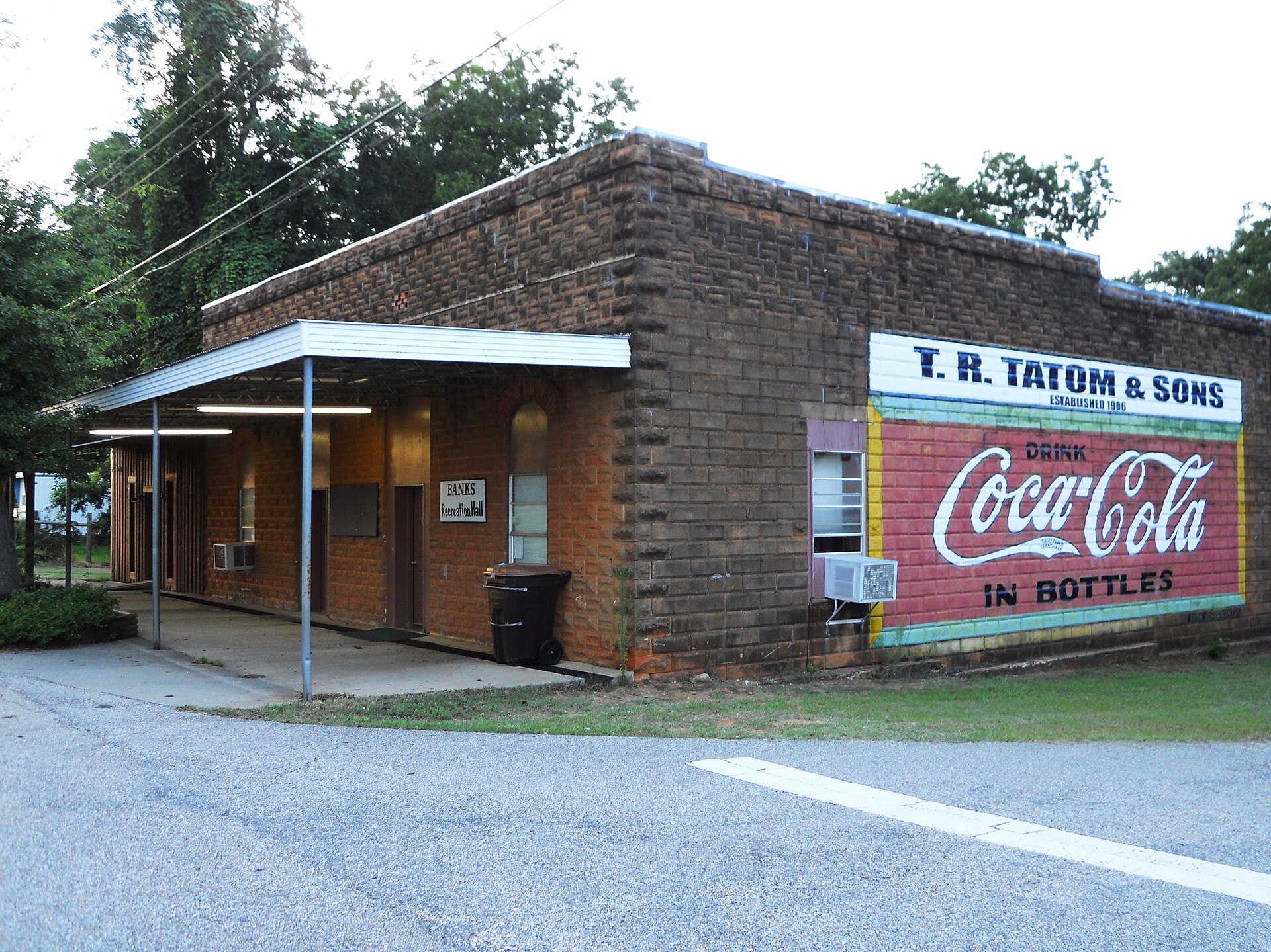 This is a photograph of the Banks Recreation Hall in Banks, Alabama.