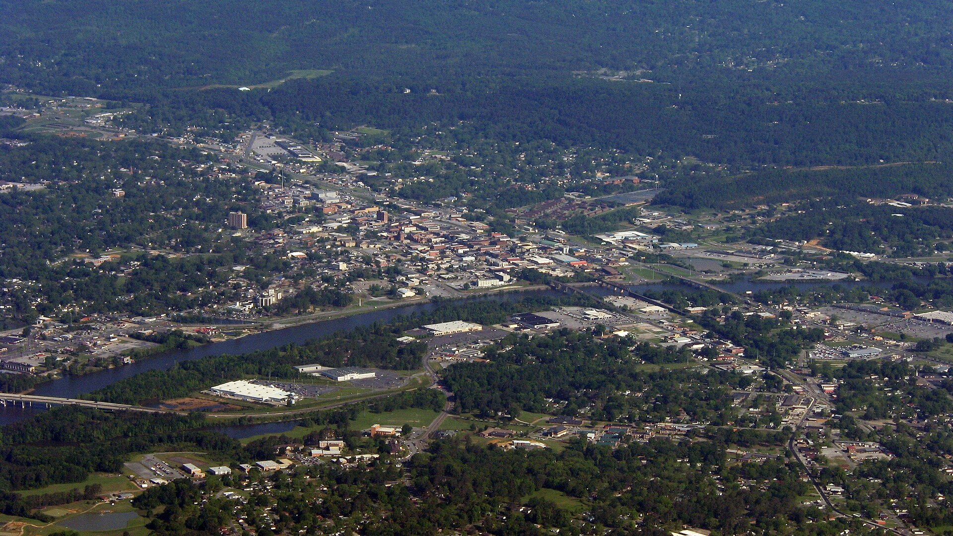 An aerial photo of Gadsden, Alabama, United States.