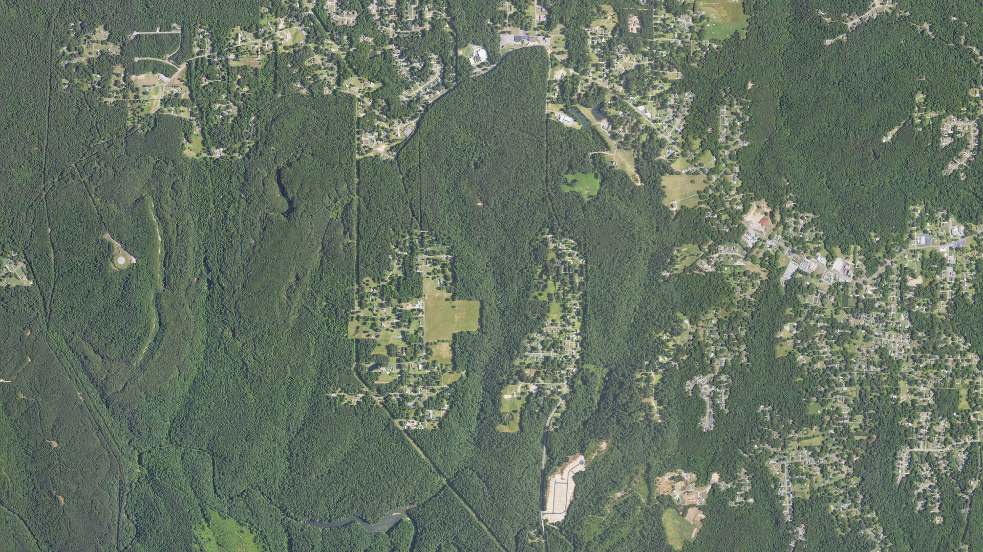 Natural-color aerial photograph of land around Mount Olive, Alabama