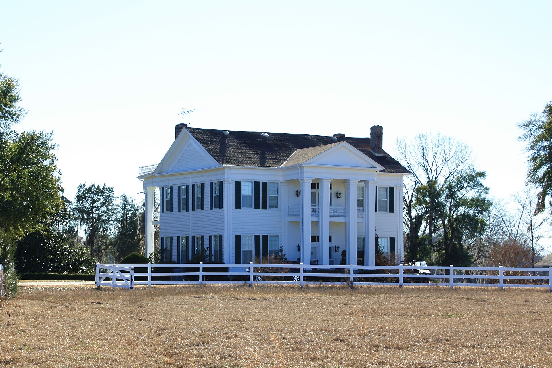 Lewis McMillan Plantation House on the Alabama River near Orrville, Alabama.