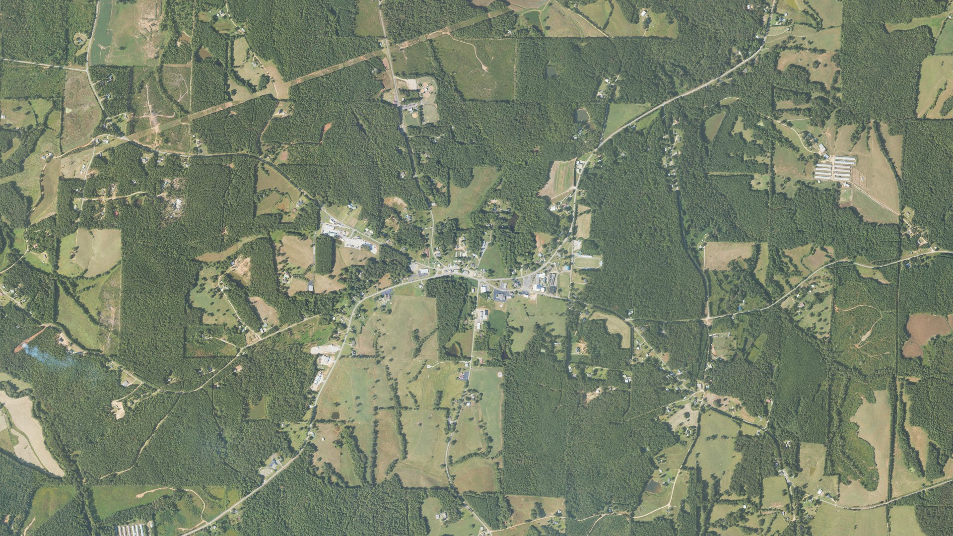 Natural-color aerial photograph of land around Woodland, Alabama