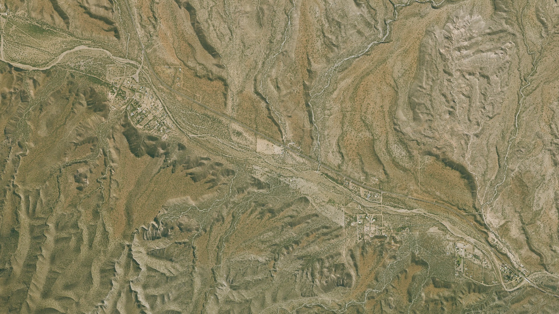 Natural-color aerial photograph of land around Dripping Springs, Arizona