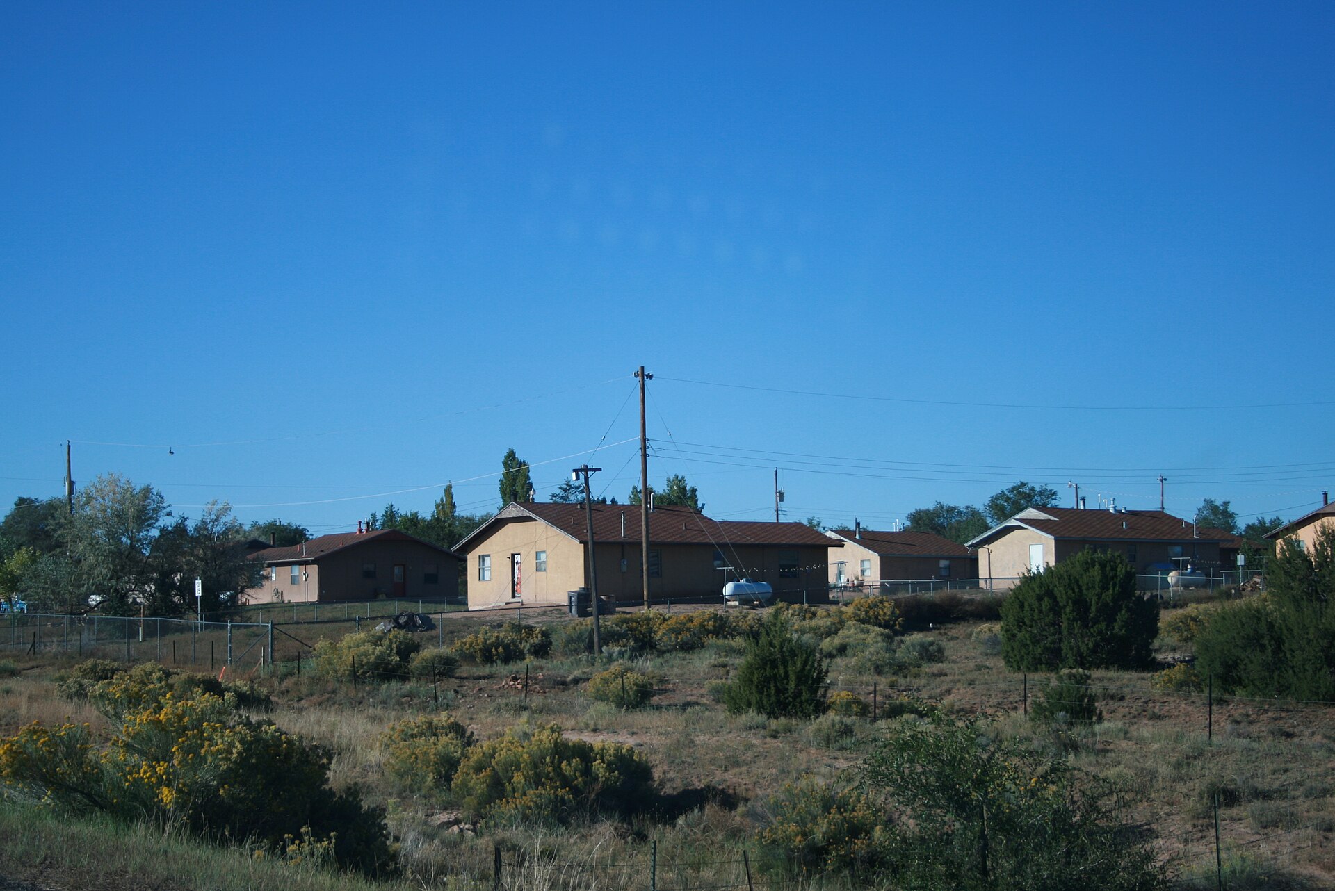 View of Klagetoh (Łeeyiʼtó), Arizona.