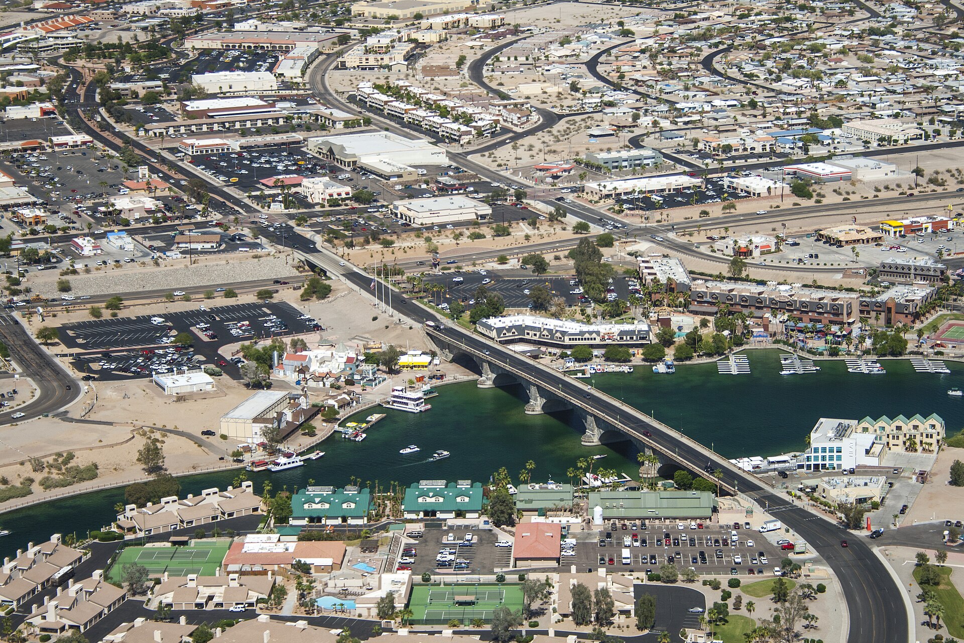 Aerial photo of London Bridge in Lake Havasu City. — Arizona
