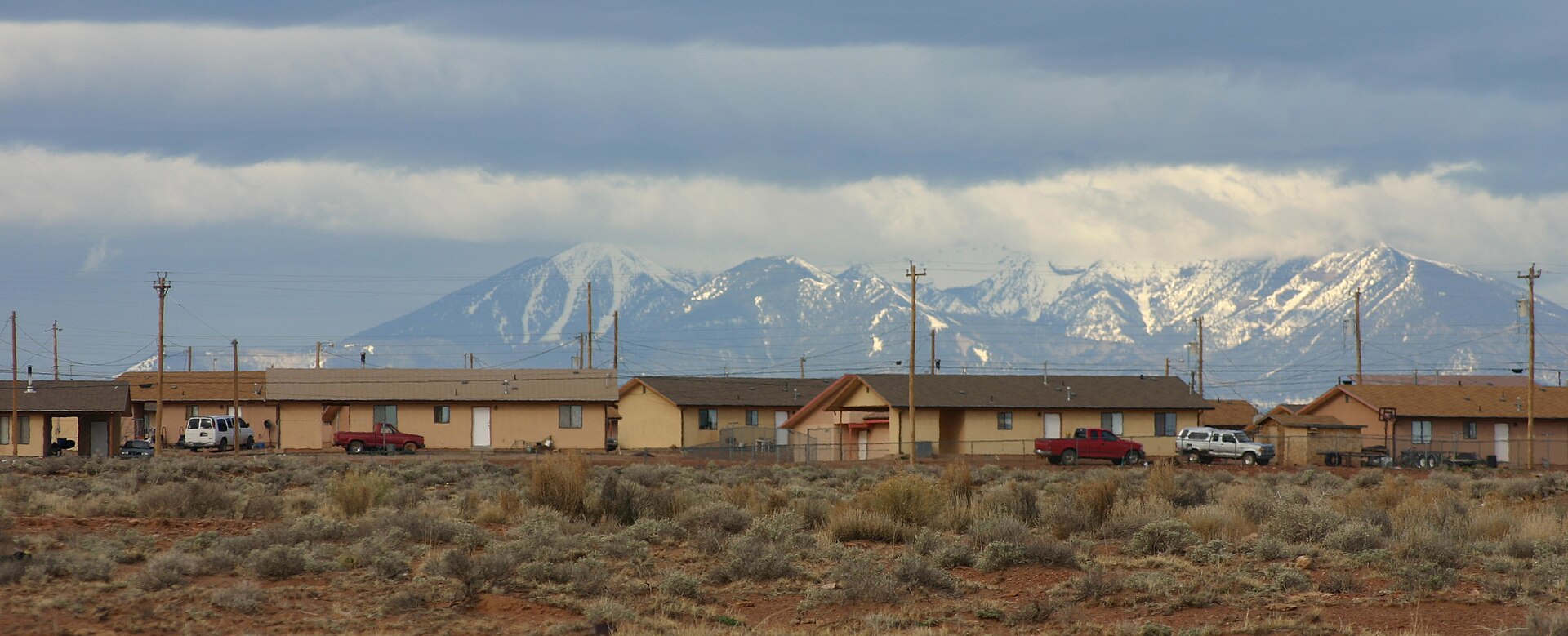 View on the way to Flagstaff, of the small Navajo township of Leupp. geotagged — Arizona