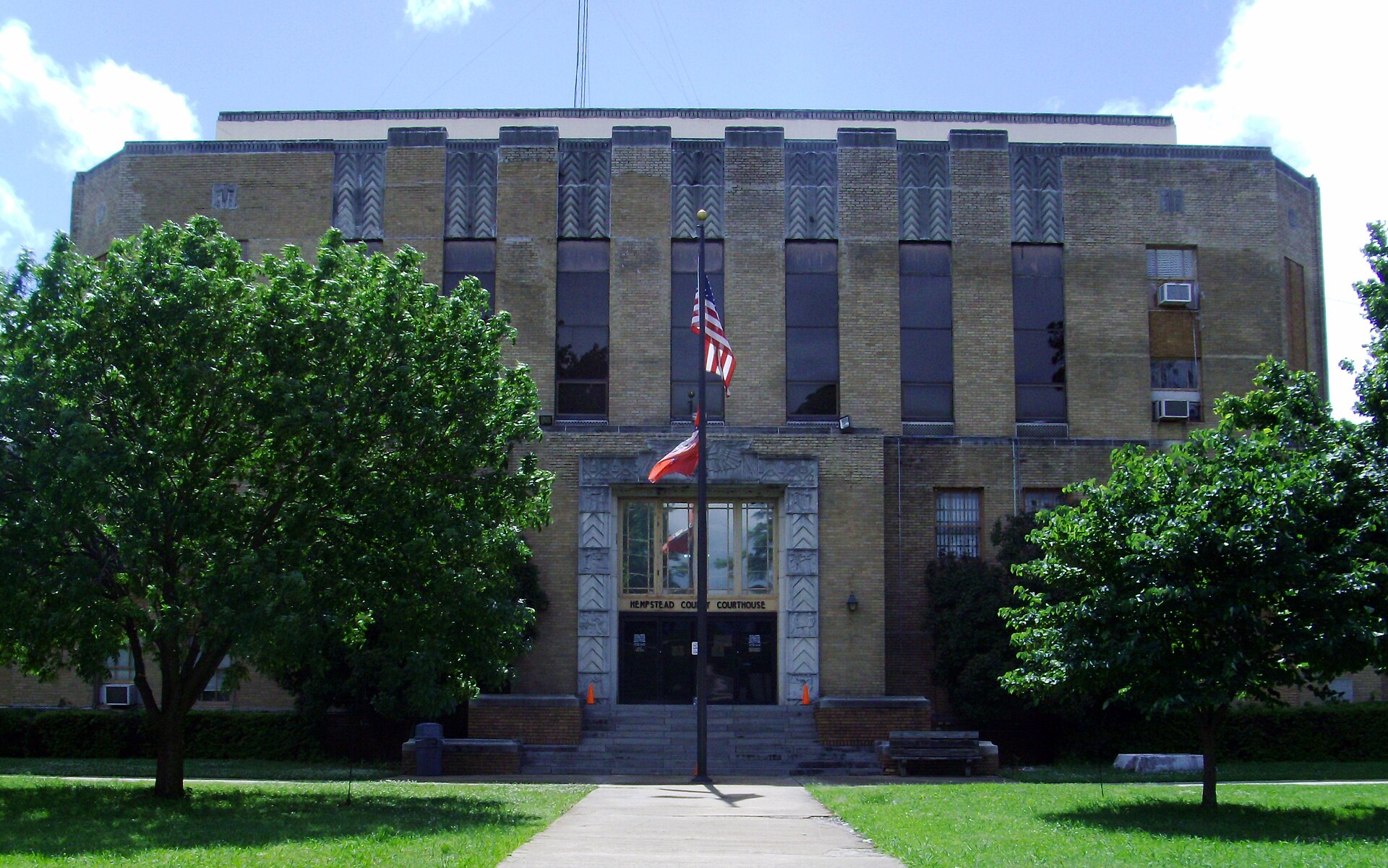 Hempstead County Courthouse facade — Arkansas