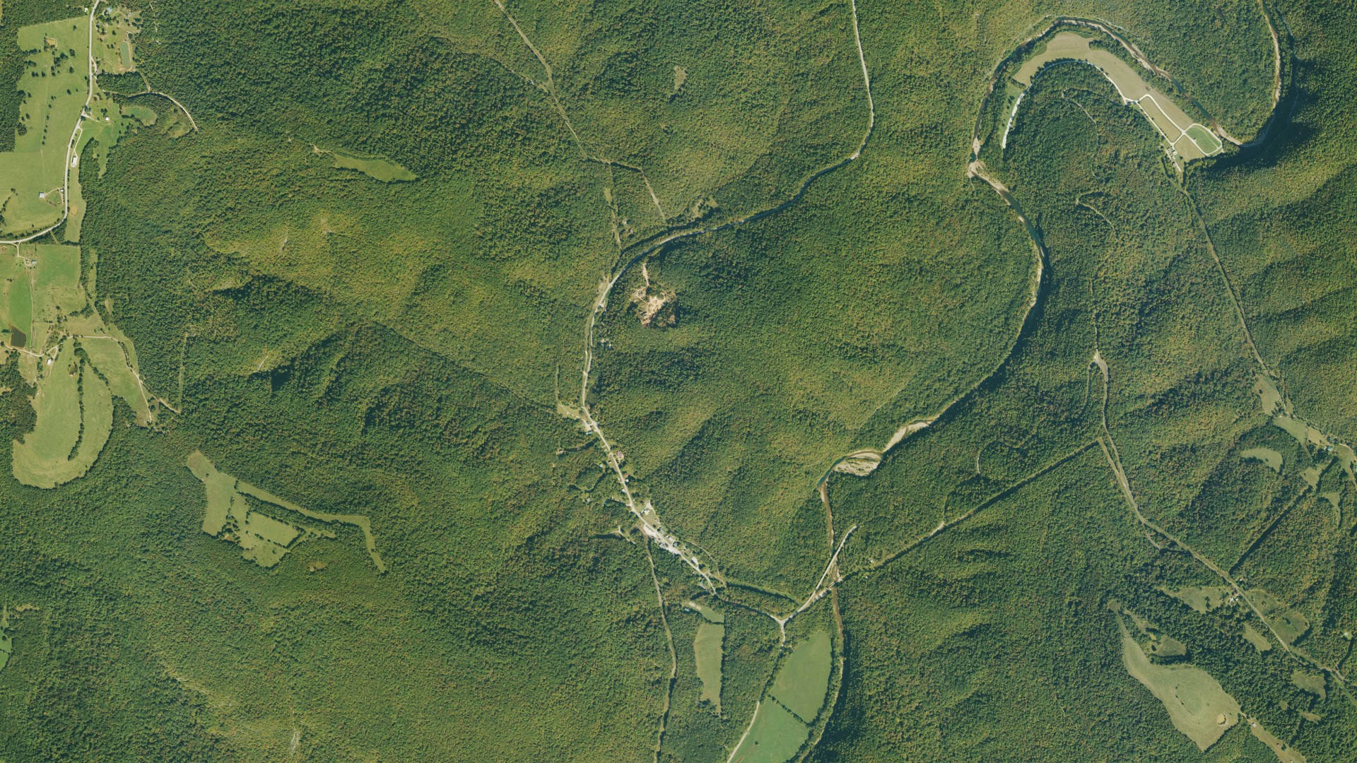 Natural-color aerial photograph of land around Ponca, Arkansas