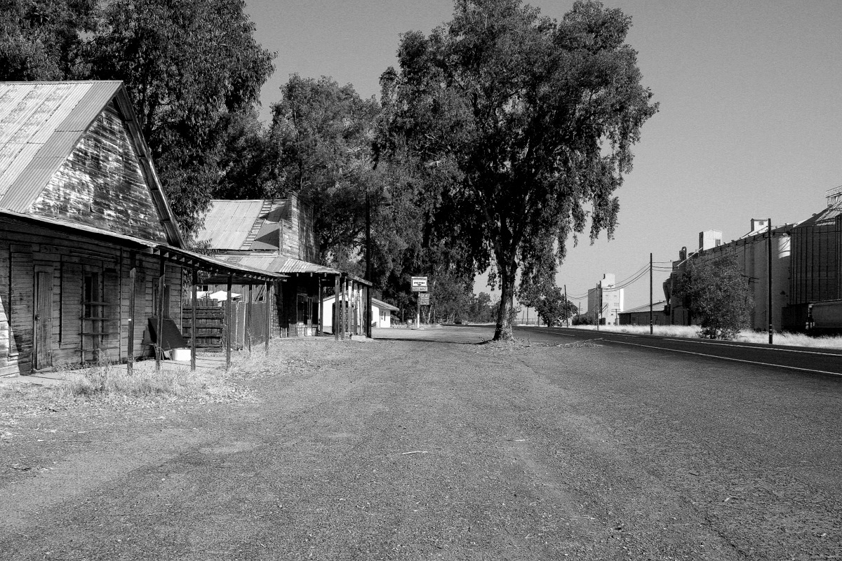 Artois, California, along the former U.S. Route 99W.