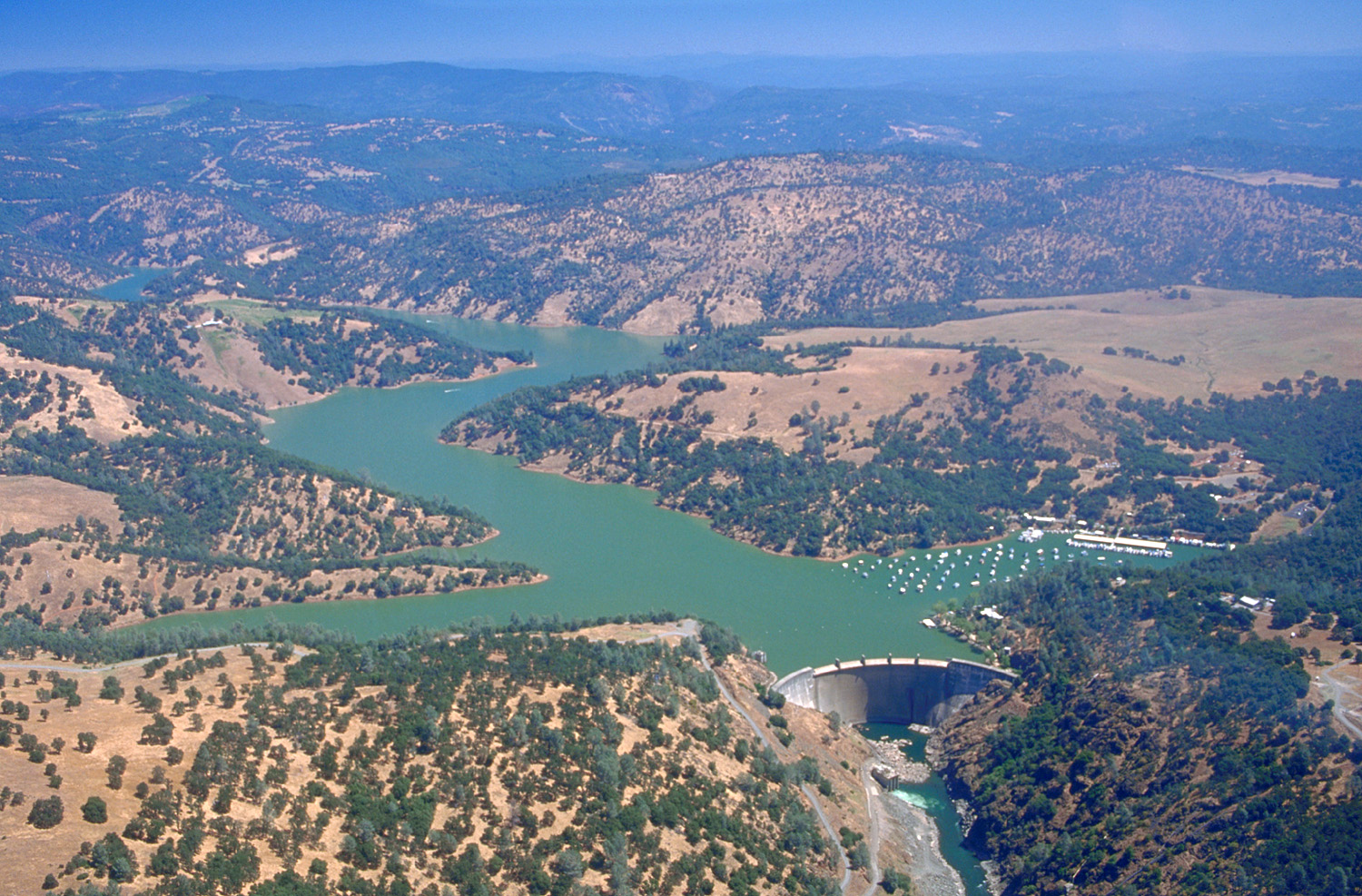 Englebright Dam and Lake on the Yuba River in the state of California, USA. — Yuba County, California