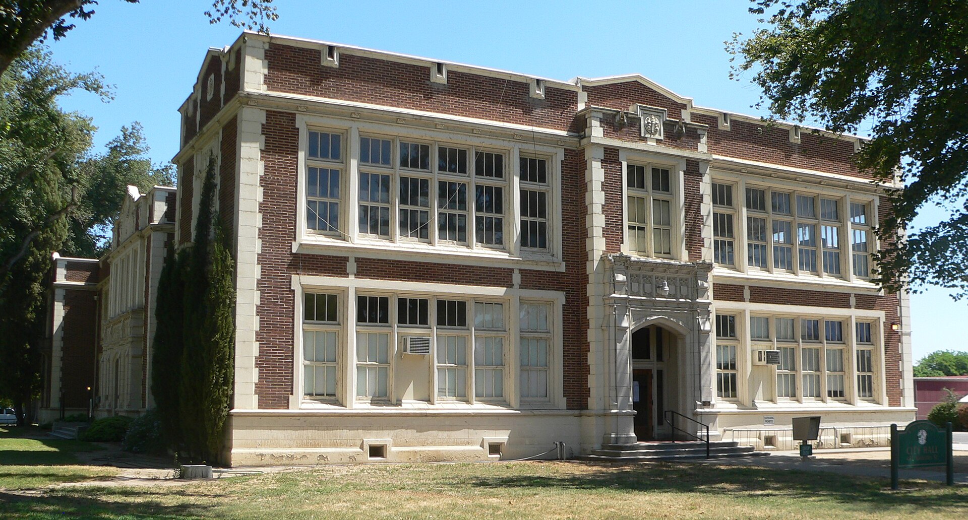 Colusa City Hall, formerly Colusa Grammar School, located at 425 Webster Street in Colusa, California; seen from the northwest, from 5th Street.