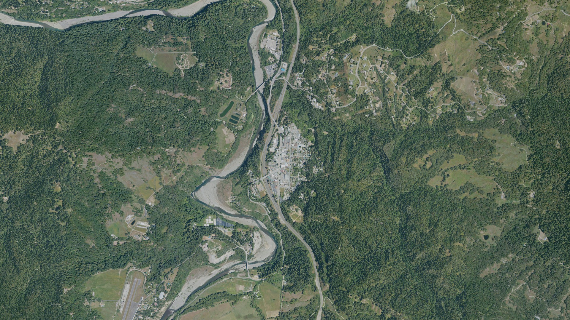 Natural-color aerial photograph of land around Garberville, California