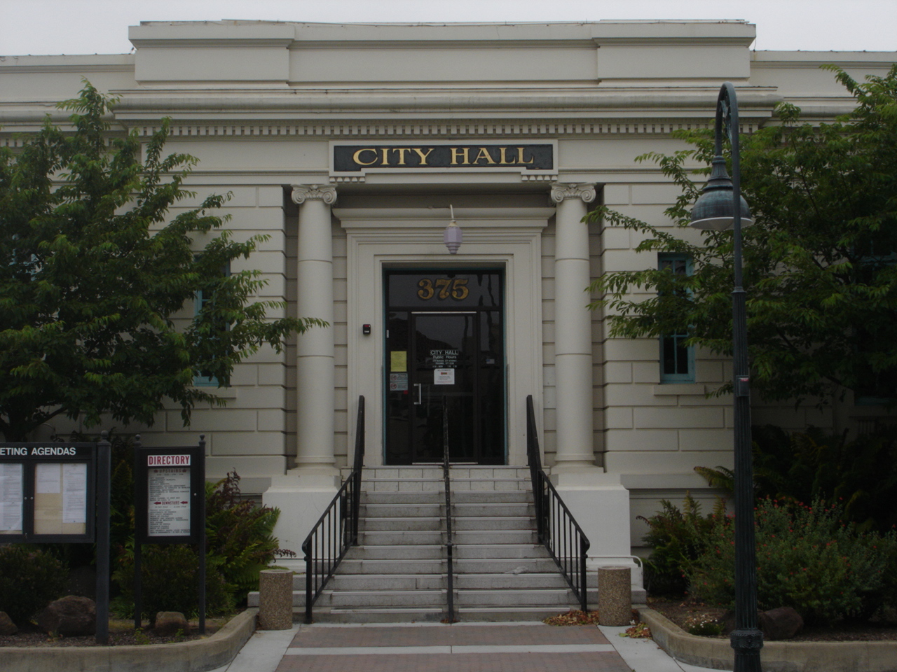 Hollister, California City Hall