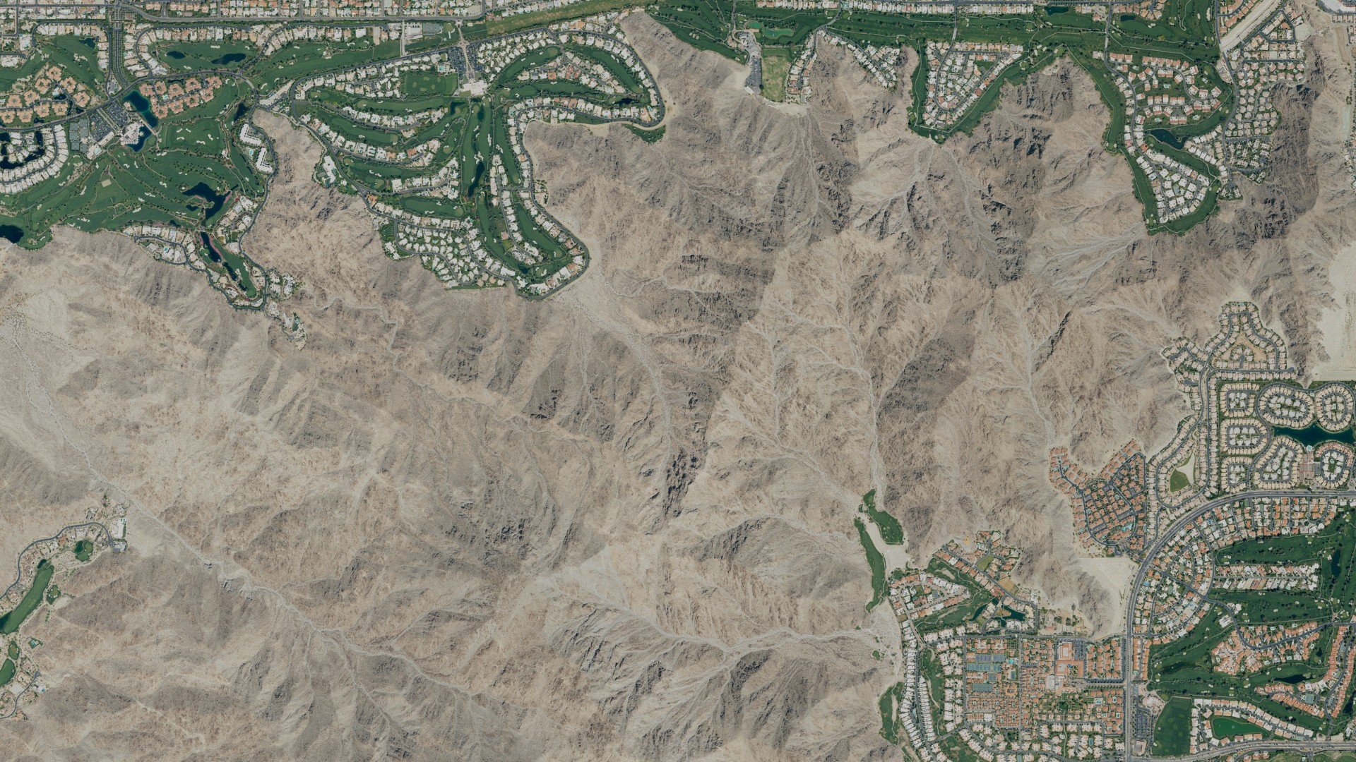 Natural-color aerial photograph of land around Indian Wells, California