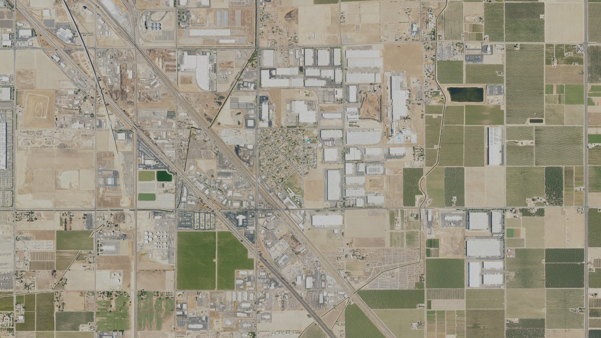 Natural-color aerial photograph of land around Malaga, California