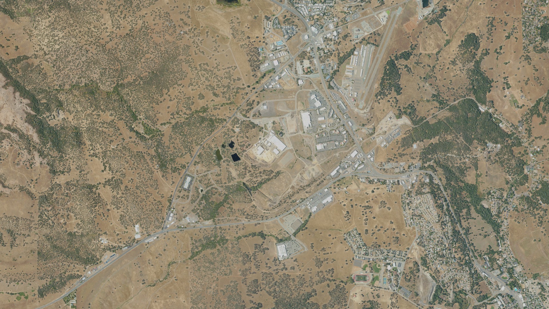 Natural-color aerial photograph of land around Martell, California