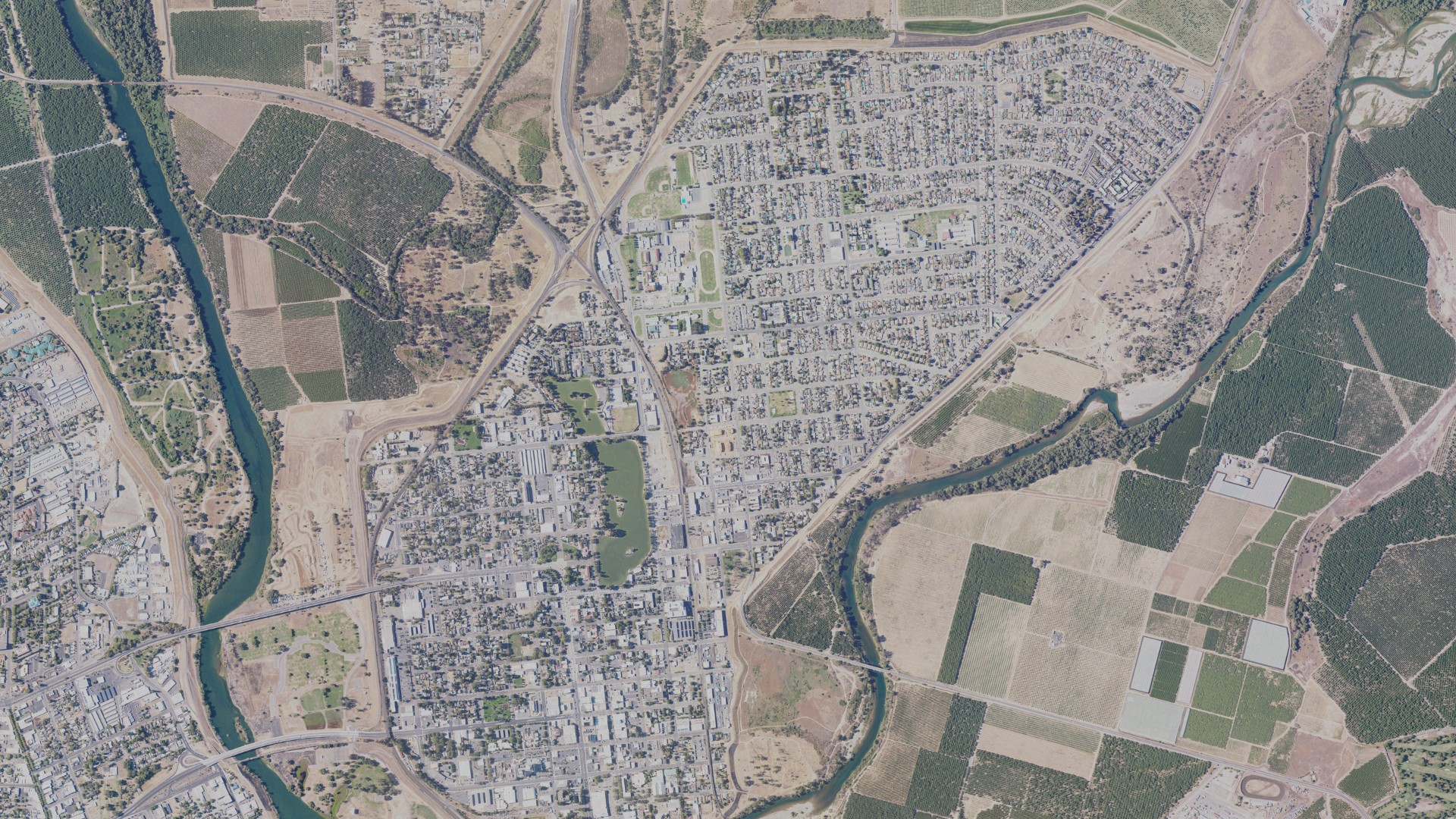 Natural-color aerial photograph of land around Marysville, California