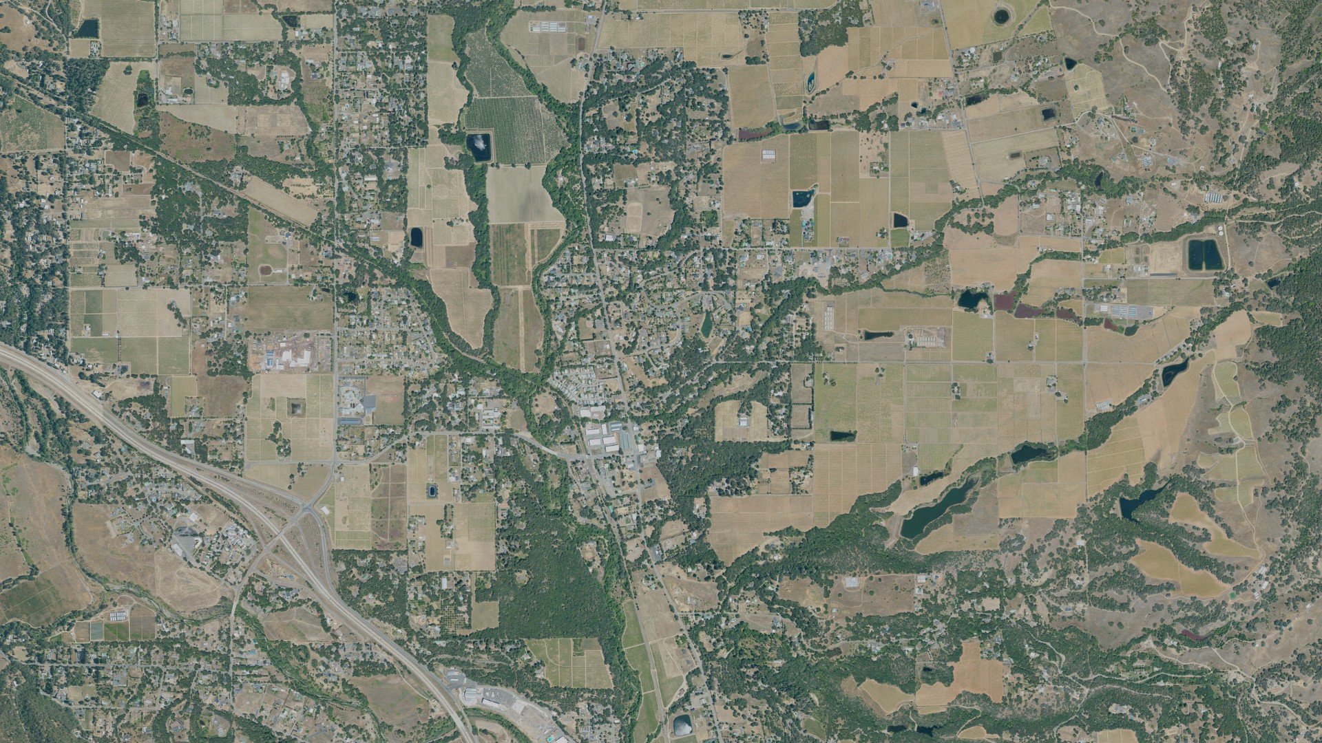 Natural-color aerial photograph of land around Redwood Valley, California