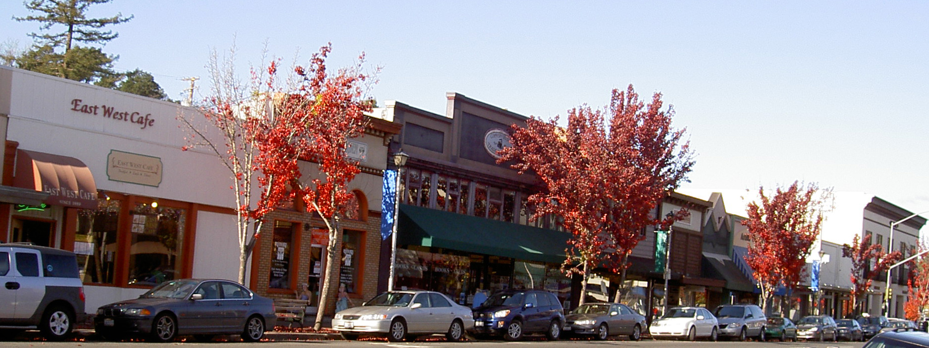Photo of Main Street (State Route 116 westbound) in Sebastopol — California