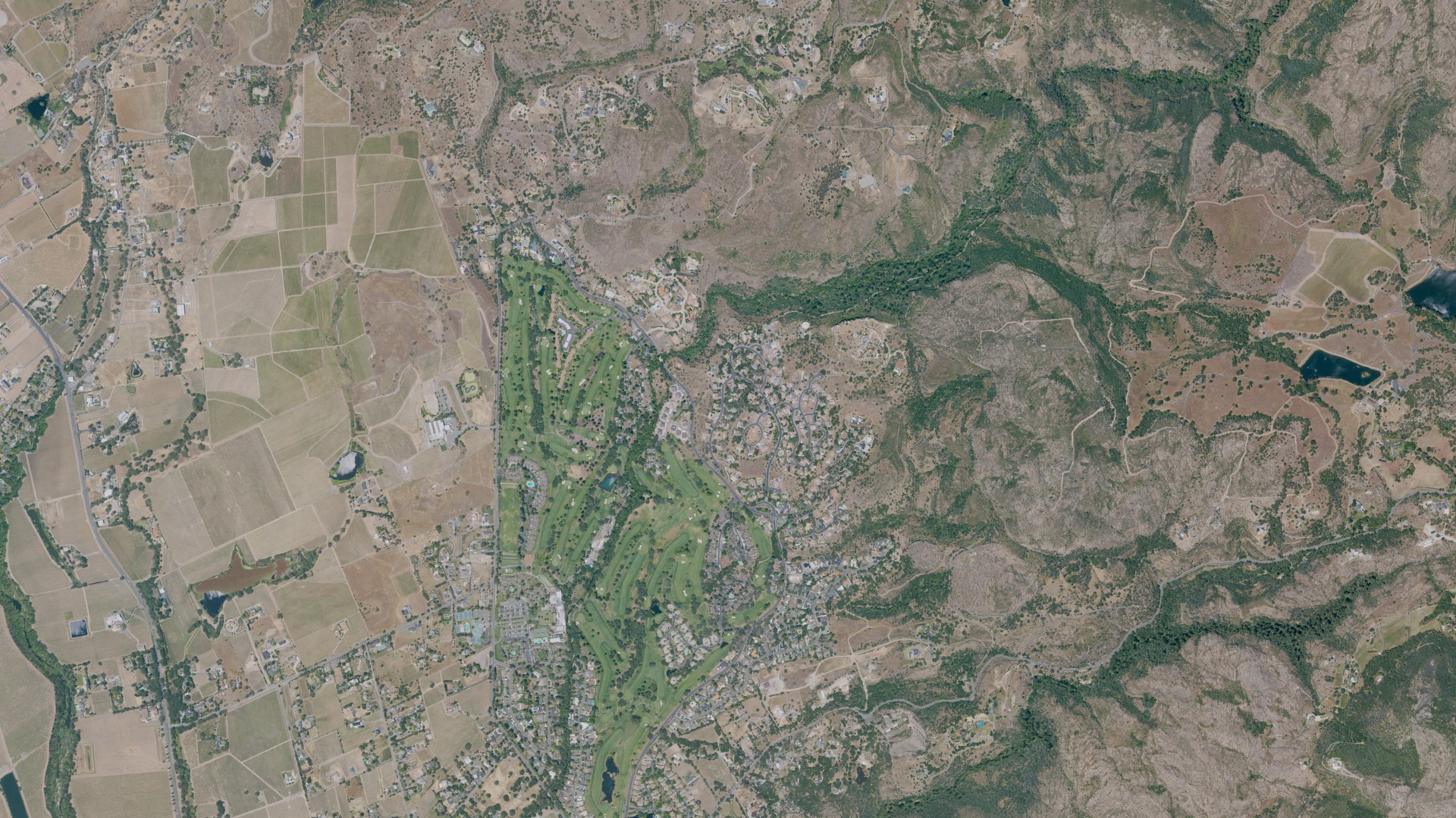 Natural-color aerial photograph of land around Silverado Resort, California