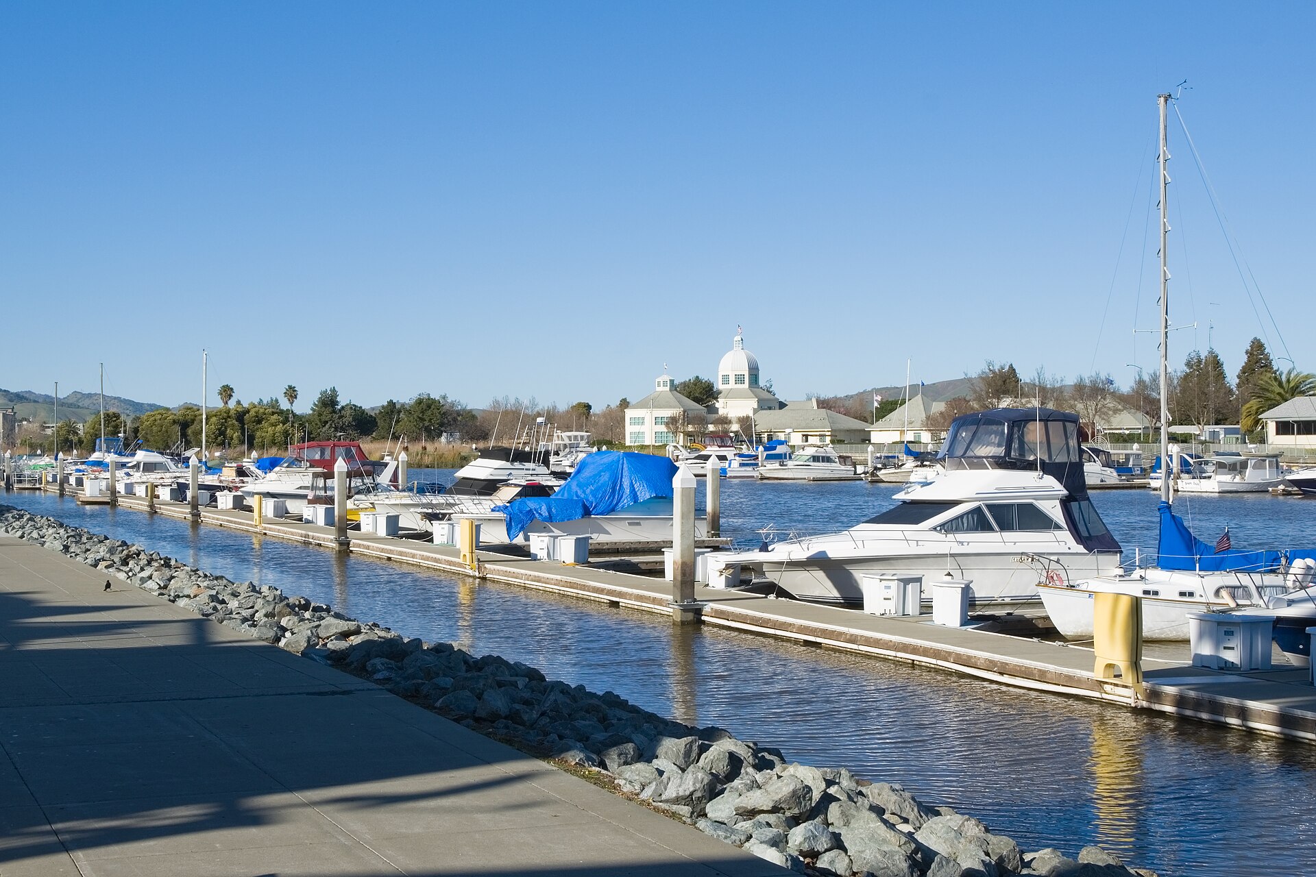Suisun City Marina with City Hall in the background. — California