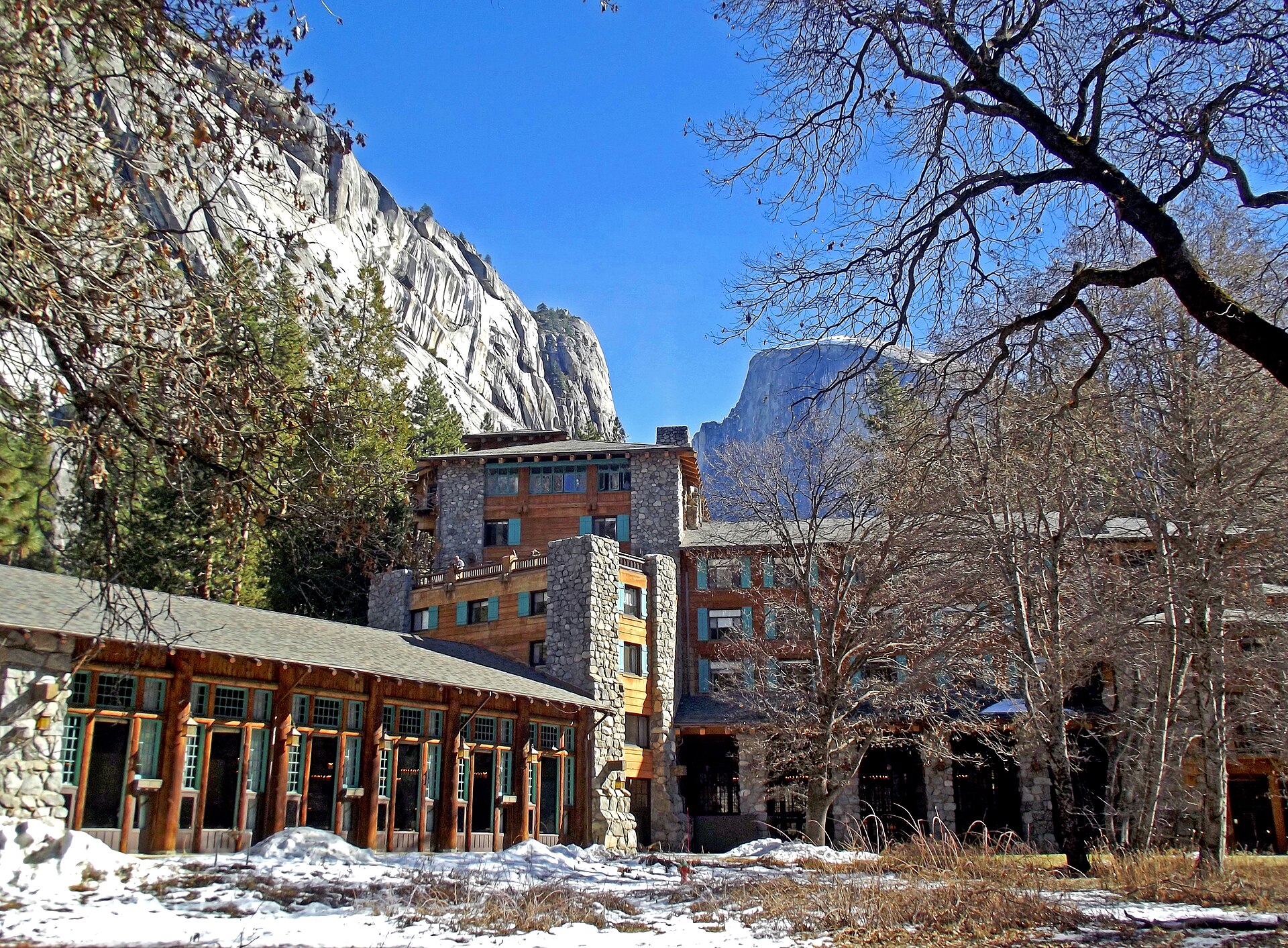 A view of Half Dome just past the Ahwahnee Hotel in Yosemite National Park, California. — Yosemite Valley, California