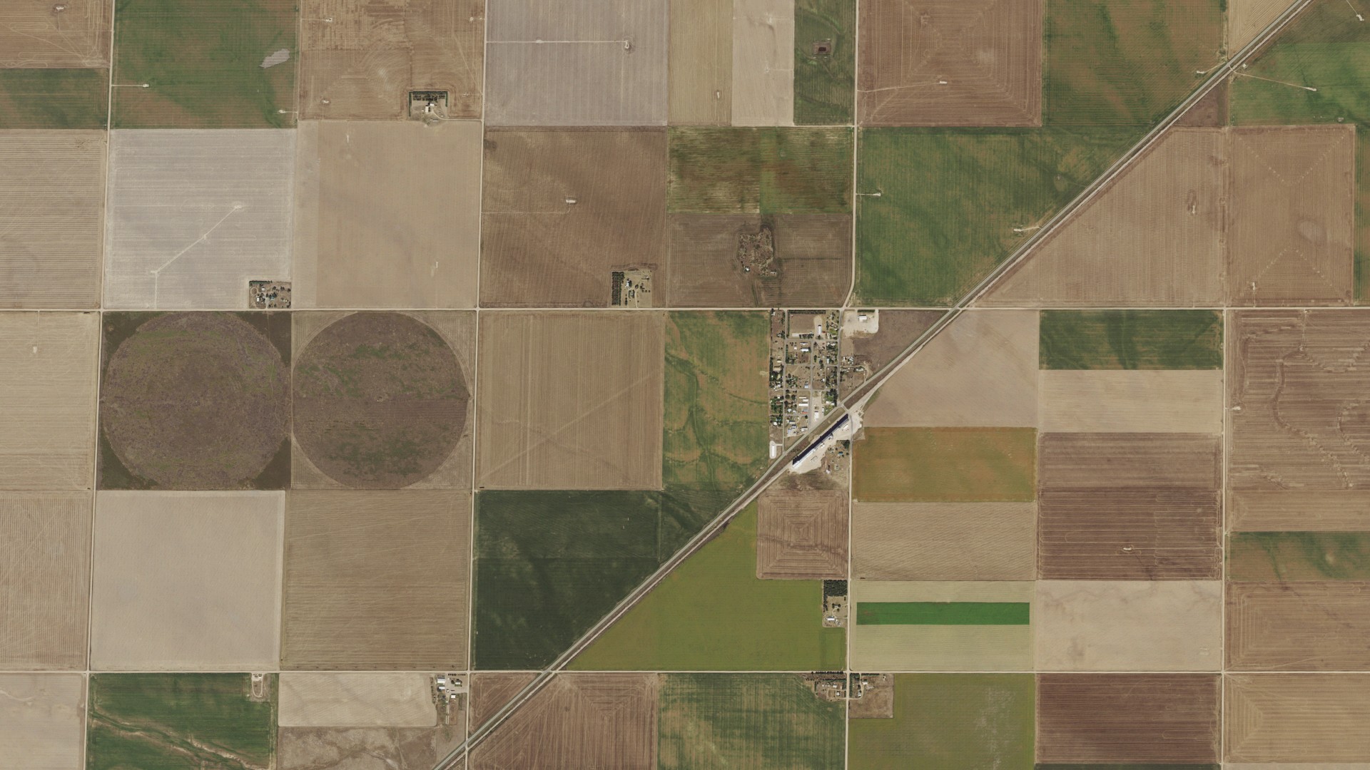 Natural-color aerial photograph of land around Amherst, Colorado