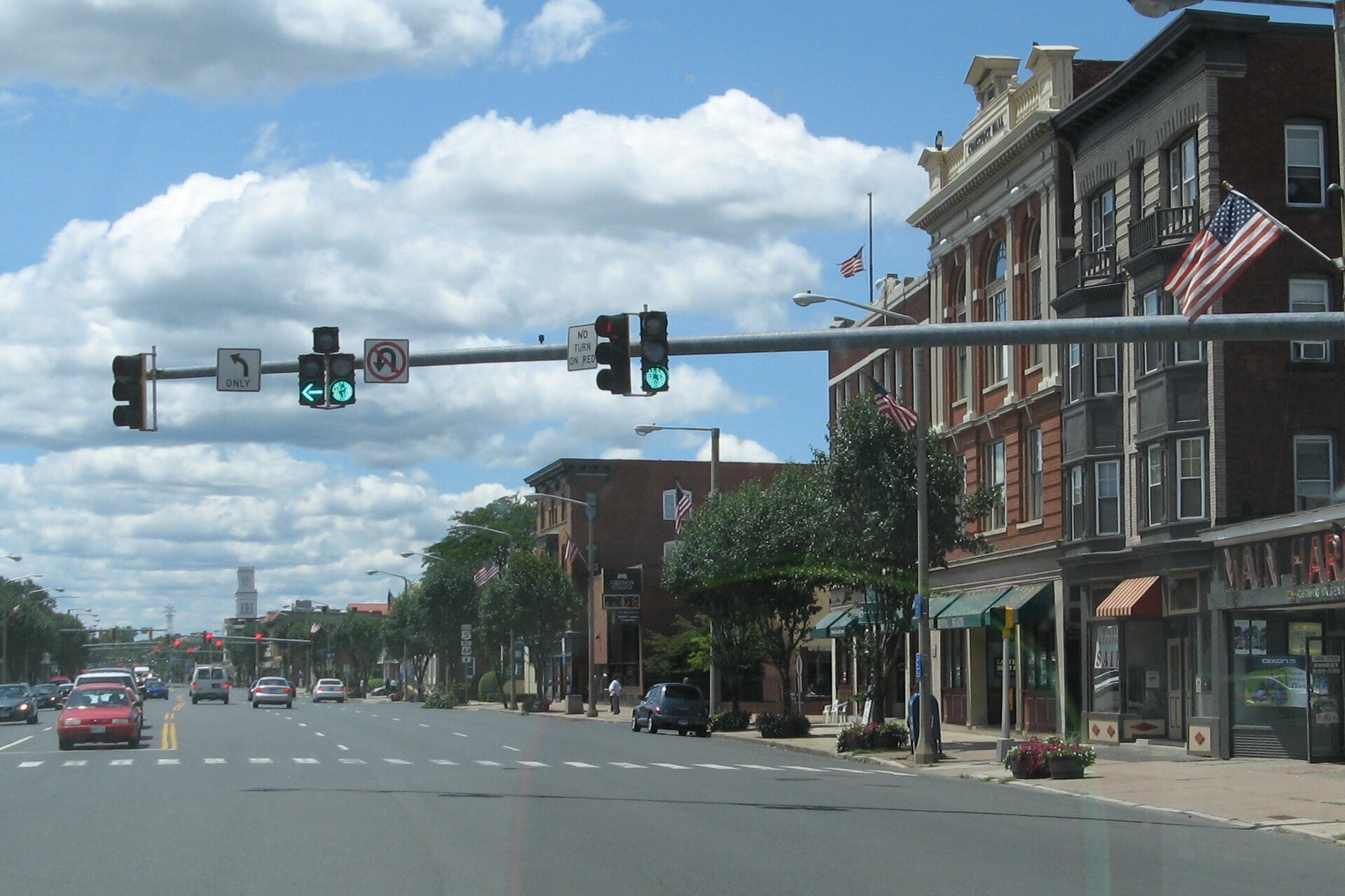 Main Street in East Hartford, USA — Connecticut