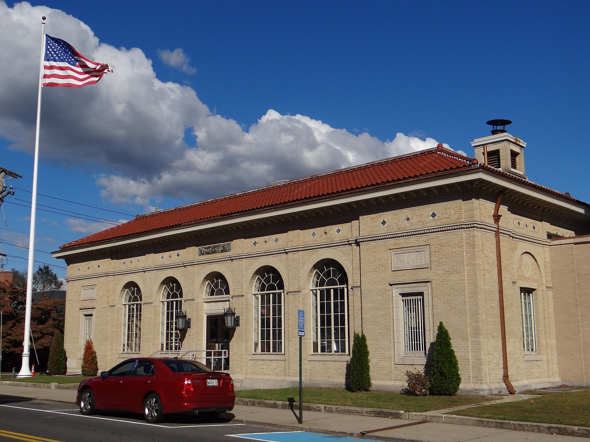 US Post Office-Naugatuck Main, Church and Cedar Sts. Naugatuck — Connecticut