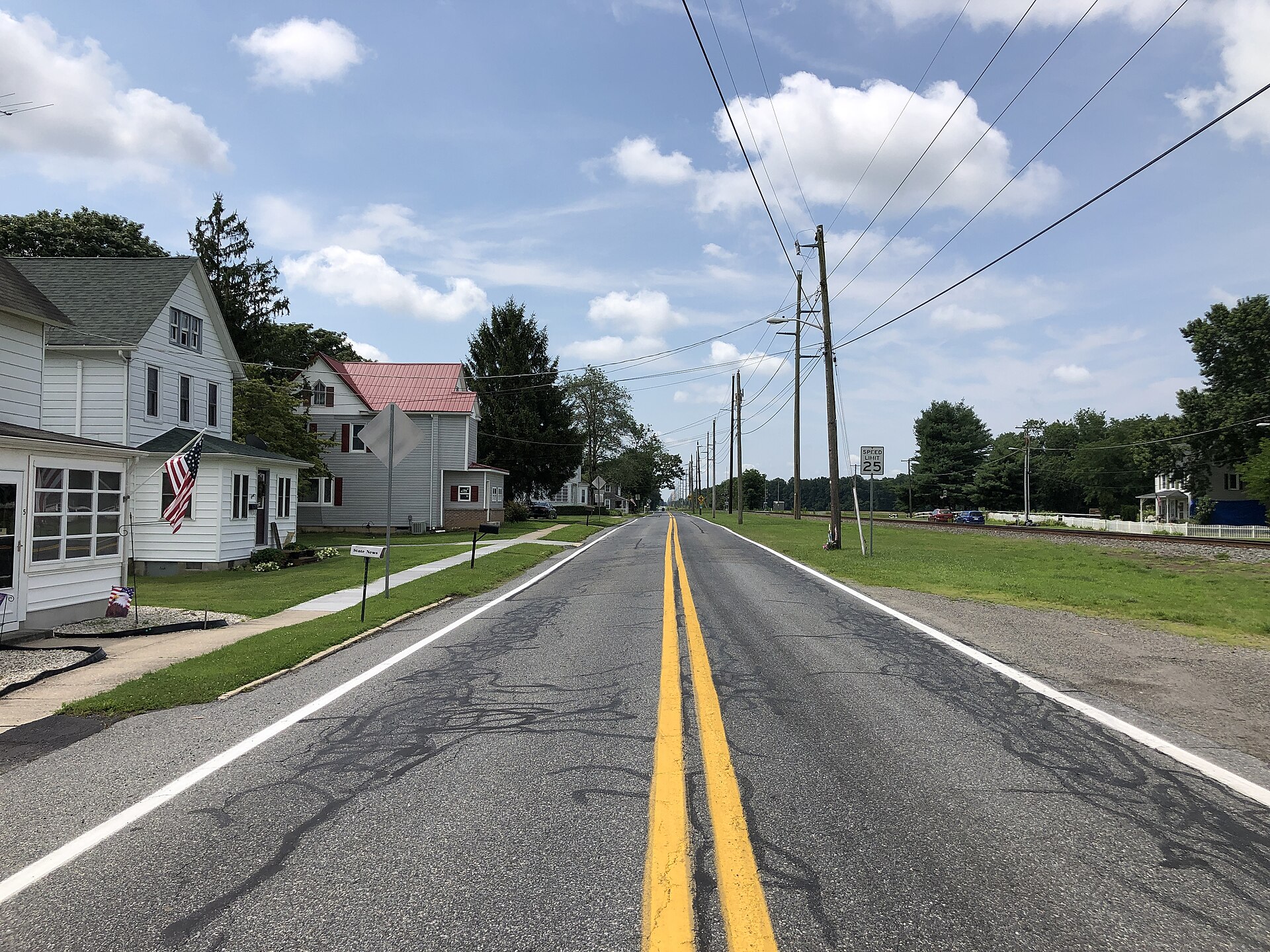 View south along Main Street at Howard Street in Viola, Kent County, Delaware