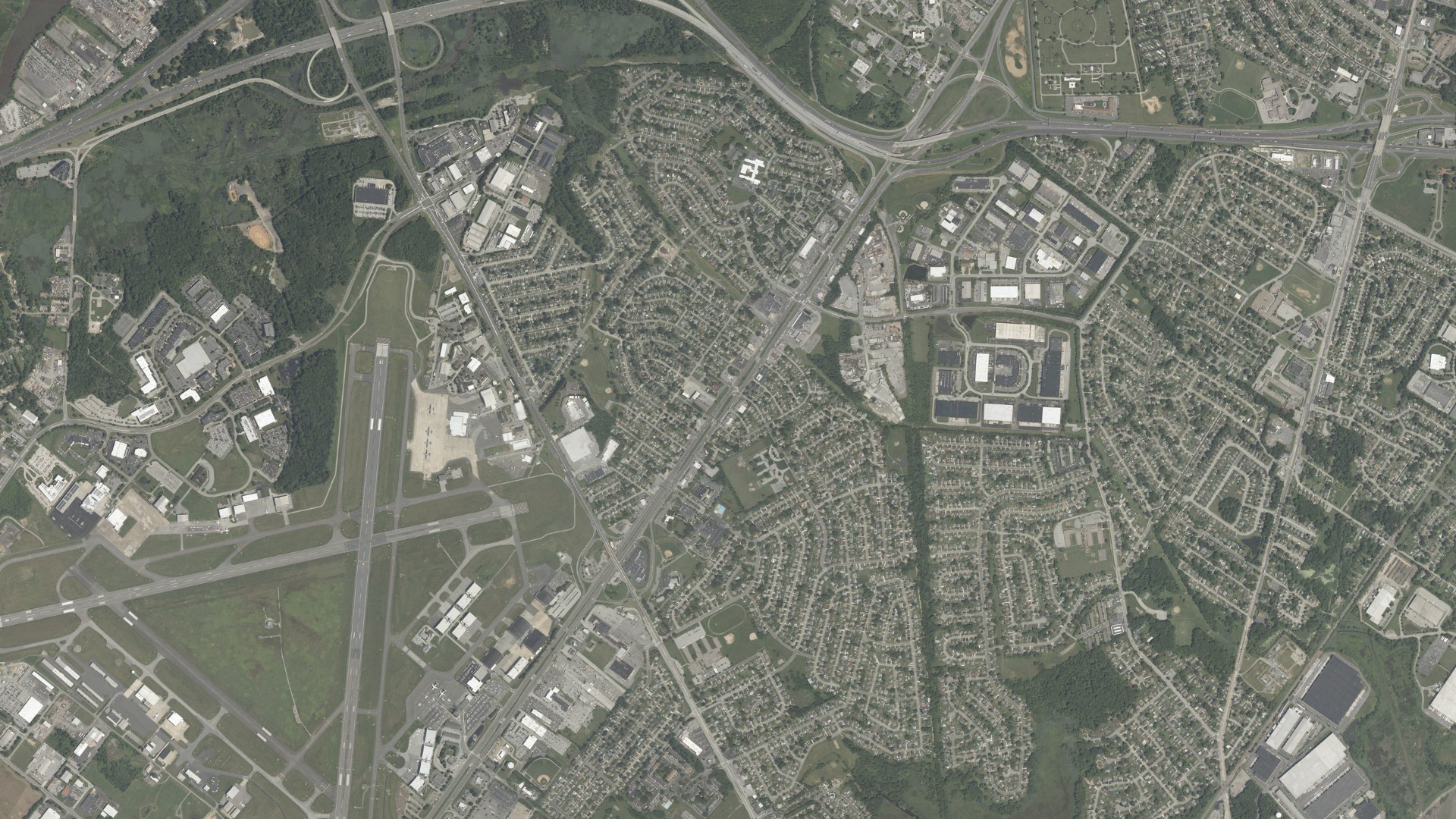 Natural-color aerial photograph of land around Wilmington Manor, Delaware