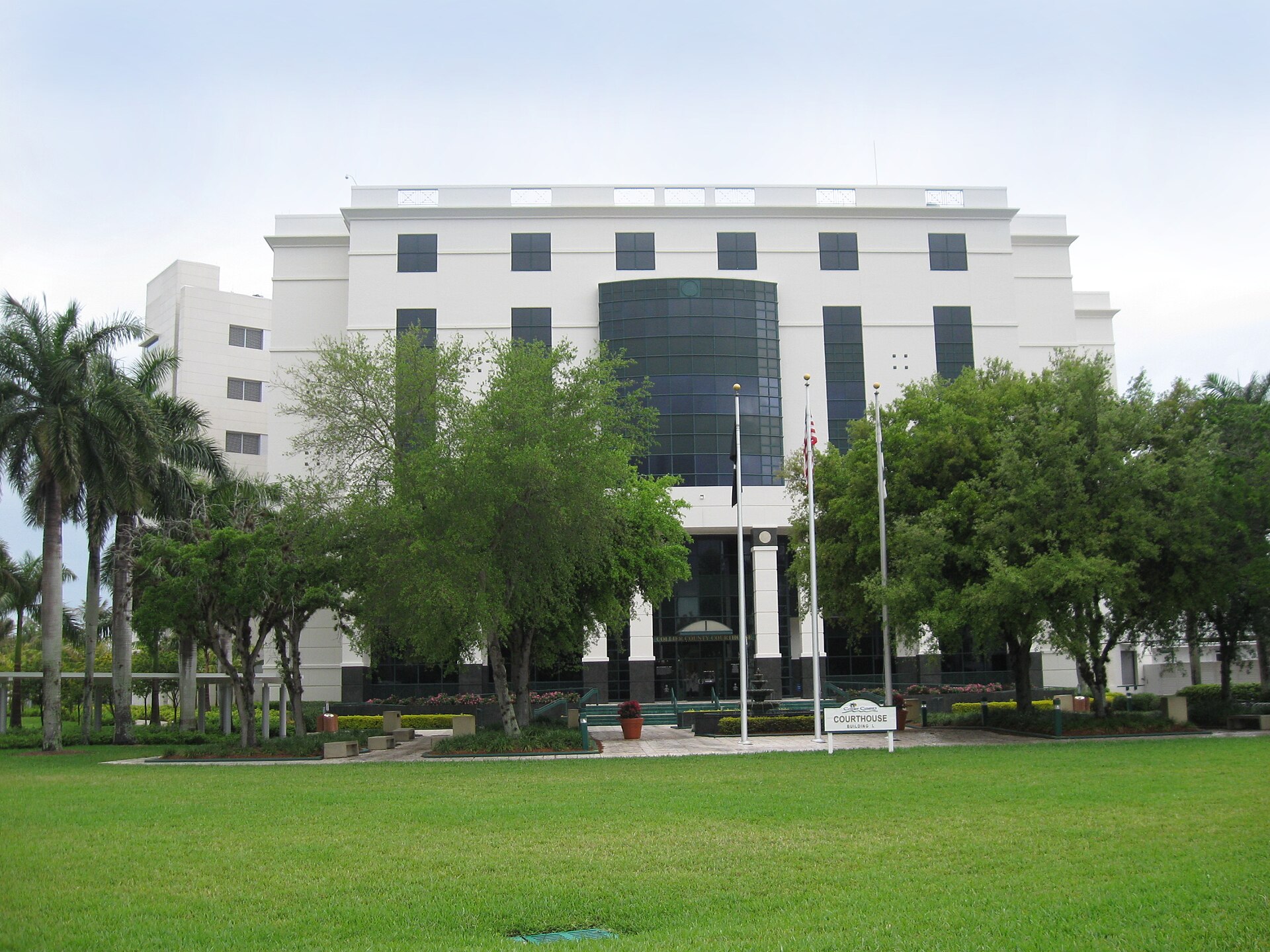 Courthouse, Collier County, Naples, FL Judicial Building — Florida