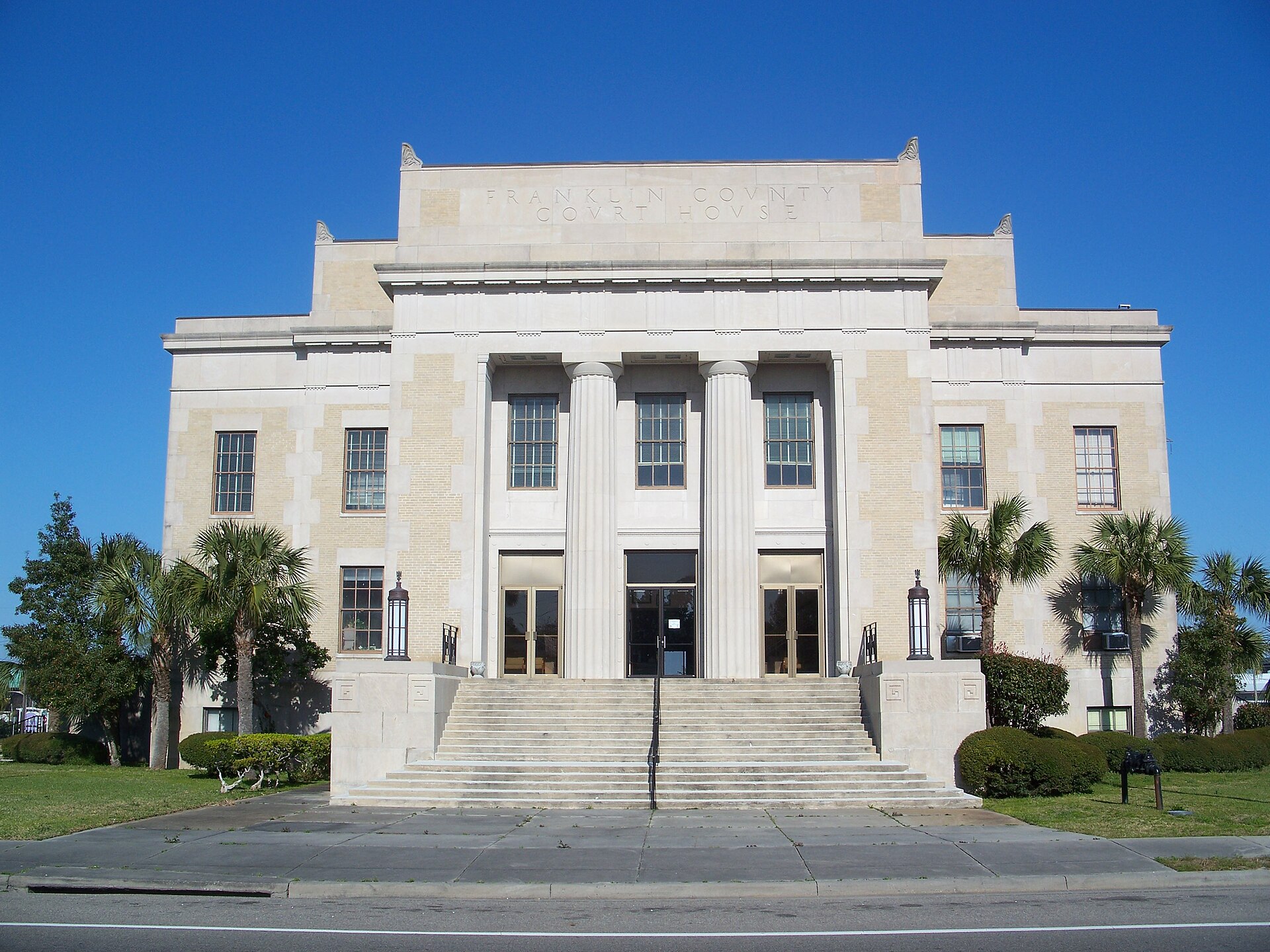 Apalachicola, Florida: Franklin County Courthouse.