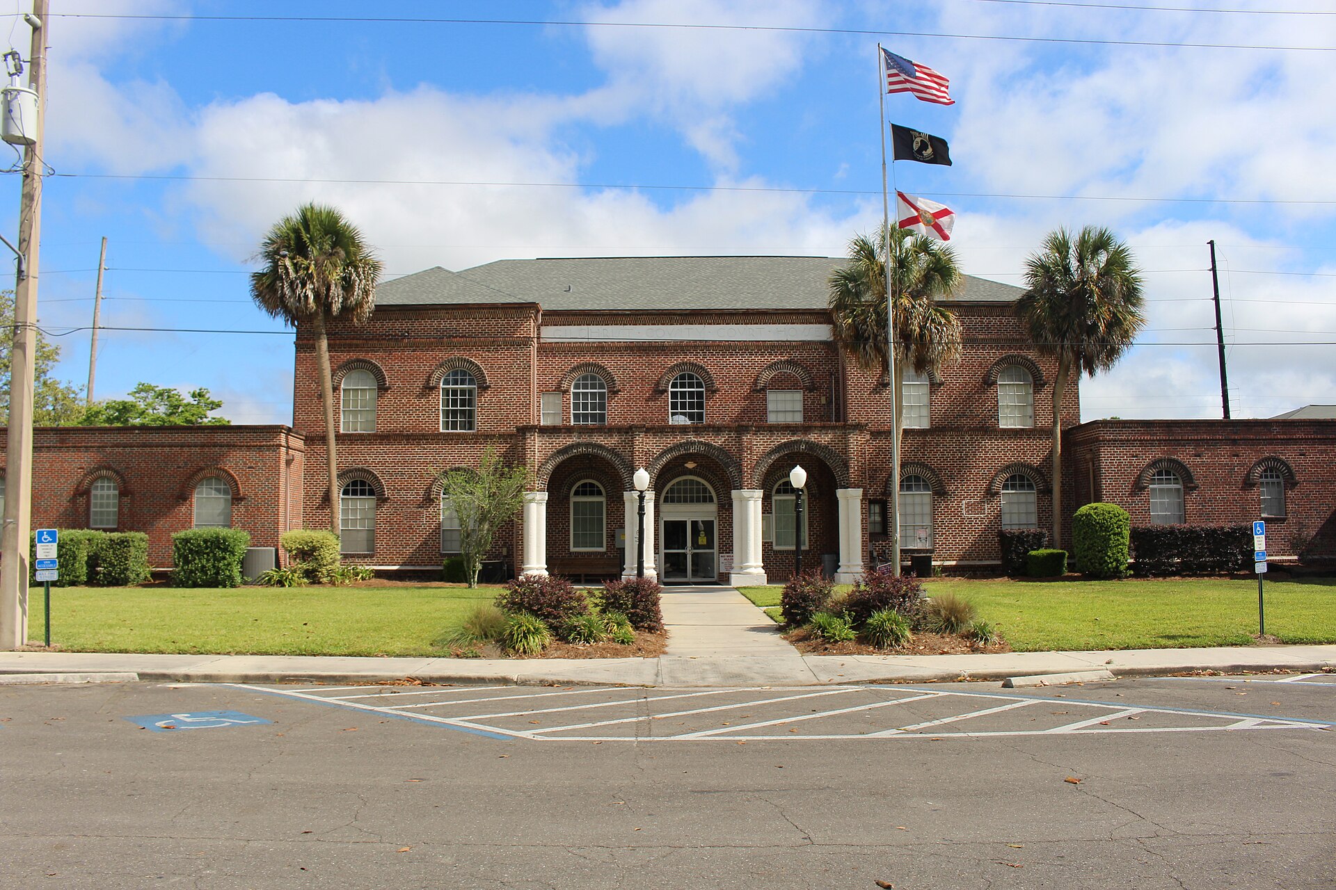 Gilchrist County Courthouse, Trenton, Gilchrist County, Florida