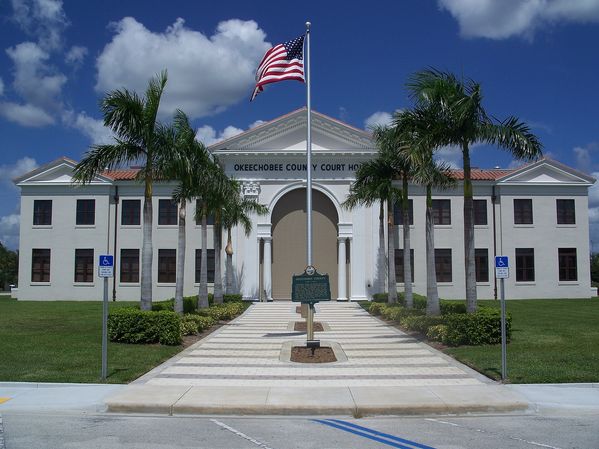 Okeechobee, Florida: County courthouse, listed in A Guide to Florida's Historic Architecture. — Okeechobee County, Florida