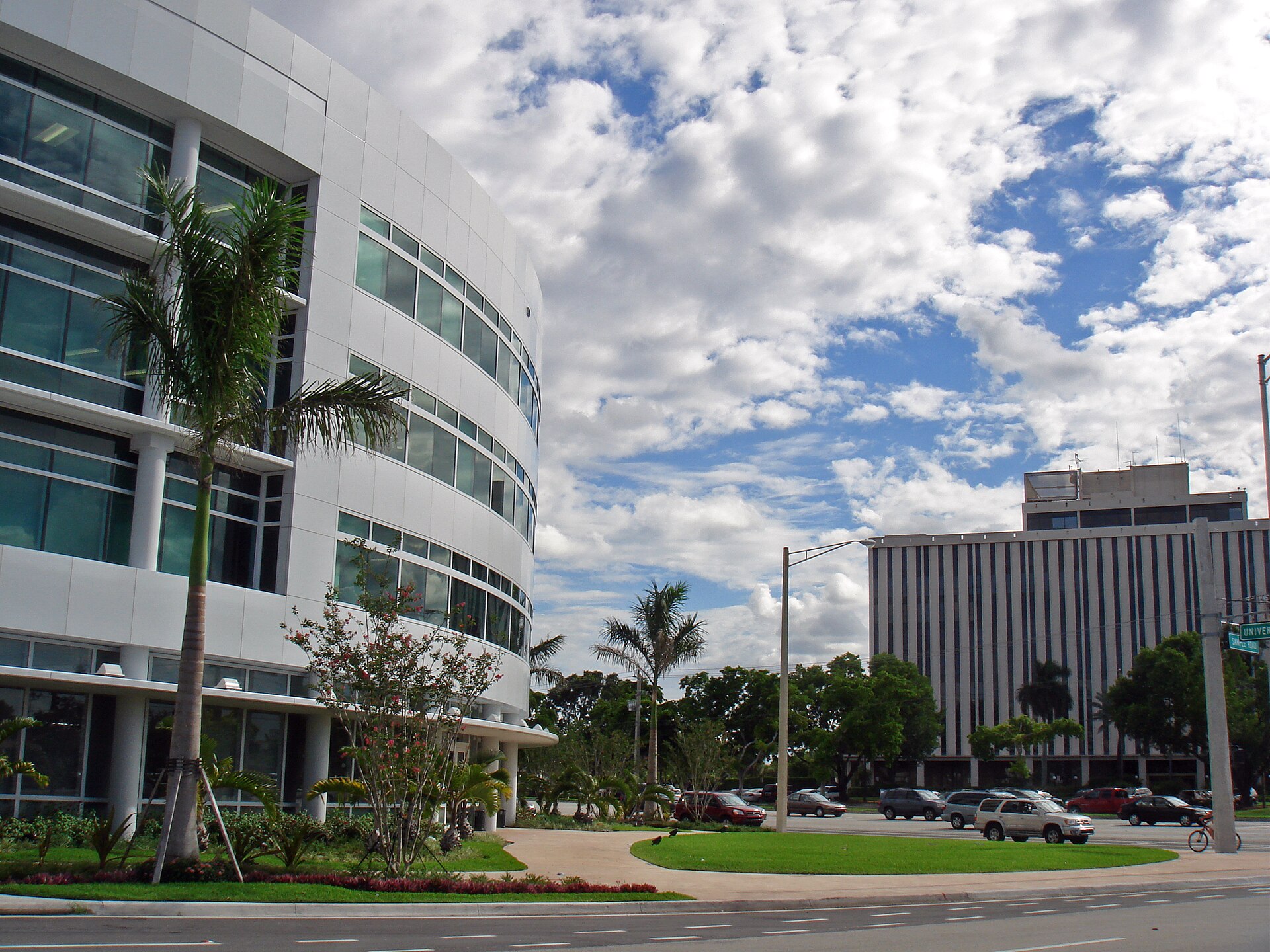 Coral Springs One Charter Place - Levels Corrected and Cropped — Florida