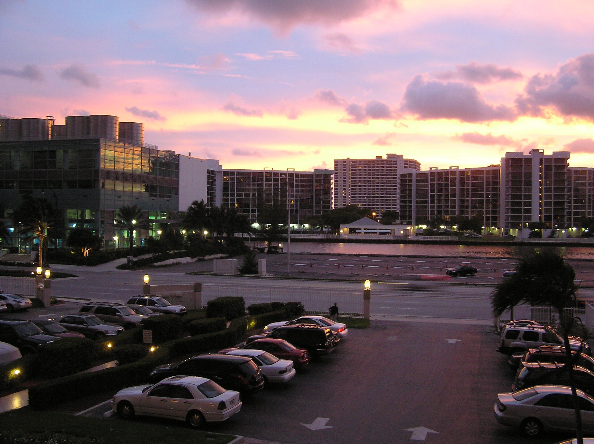 A image of Hallandale Beach, Florida at sunset.