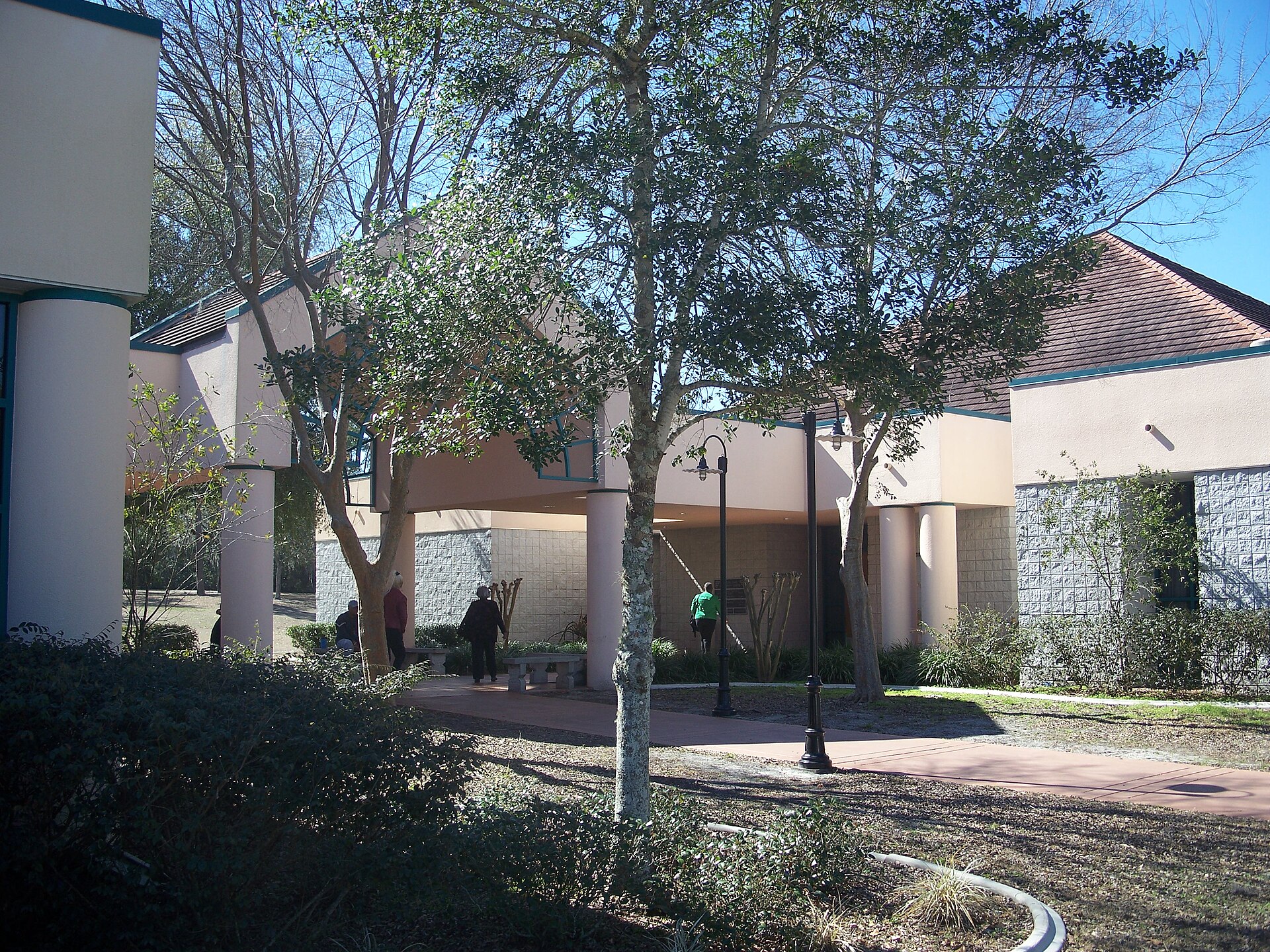 Marion County, Florida: Marion Oaks: Community Center