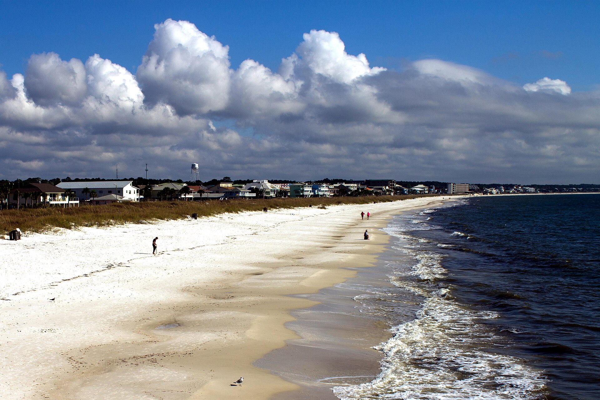 Looking east from the public pier in Mexico Beach, FL. — Florida