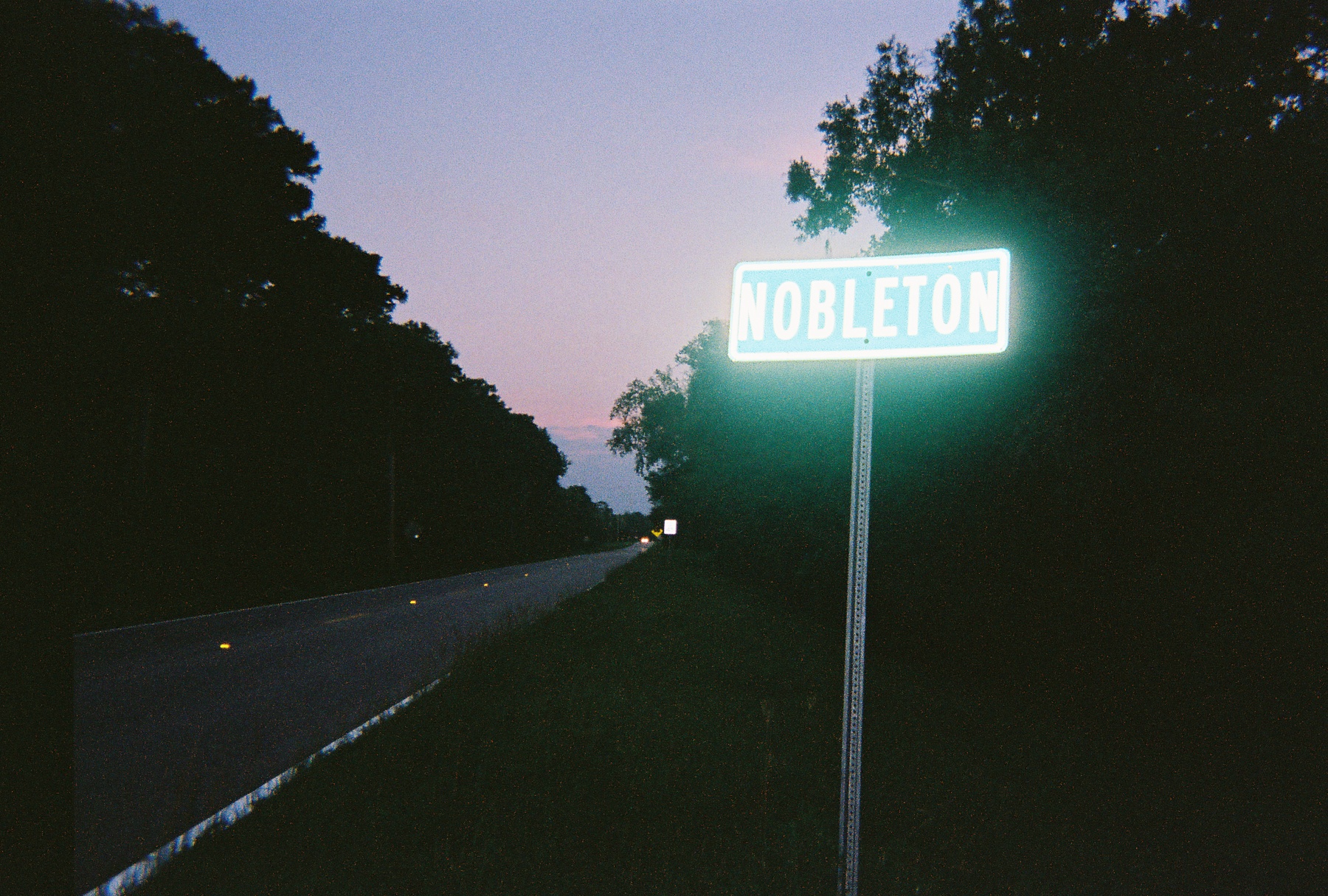 Dark shot of eastbound Hernando County Road 476 entering Nobleton, Florida