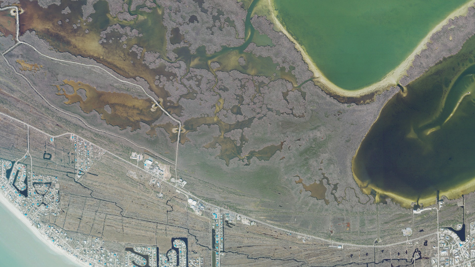 Natural-color aerial photograph of land around Sanibel, Florida