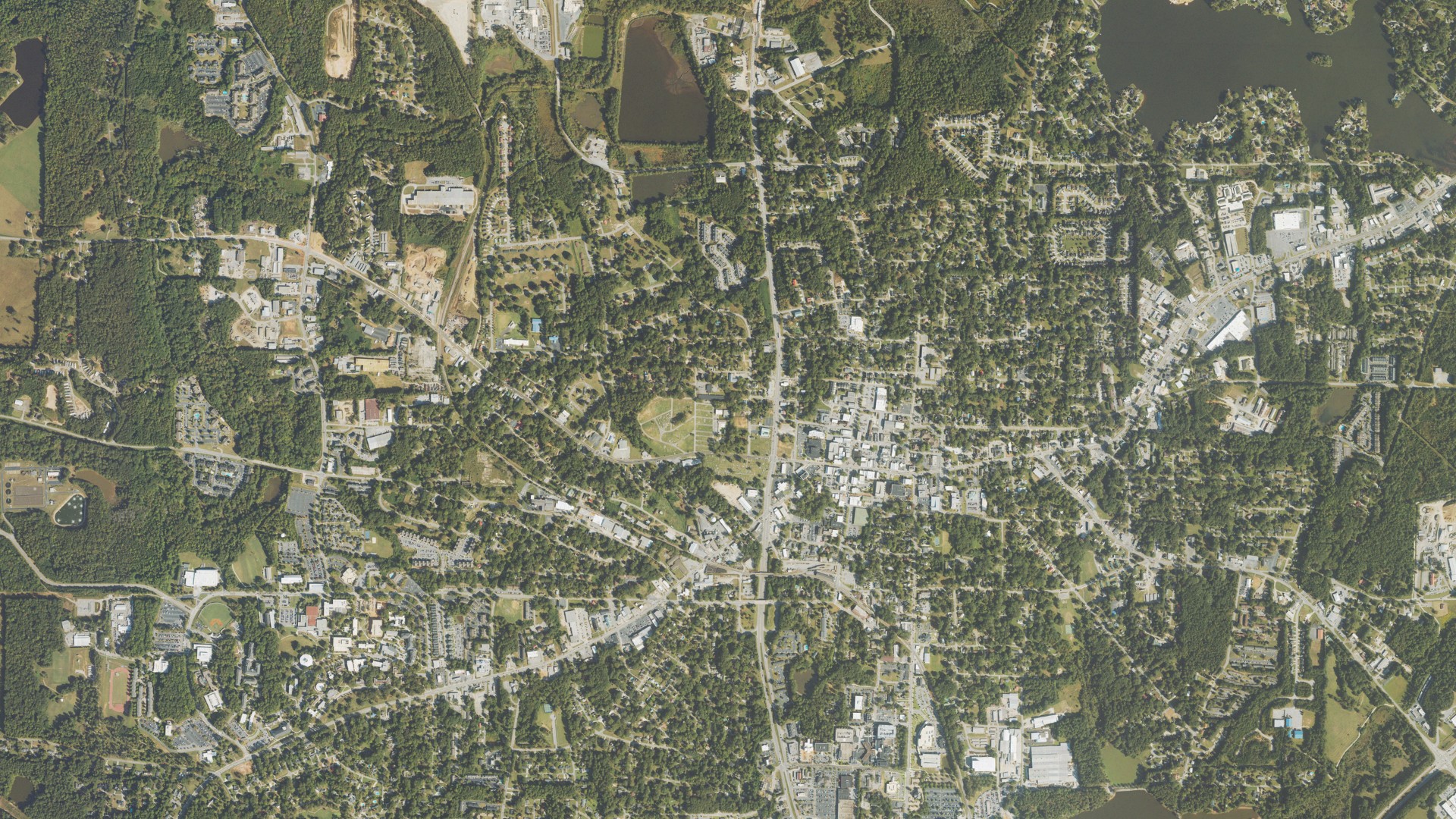Natural-color aerial photograph of land around Carroll County, Georgia
