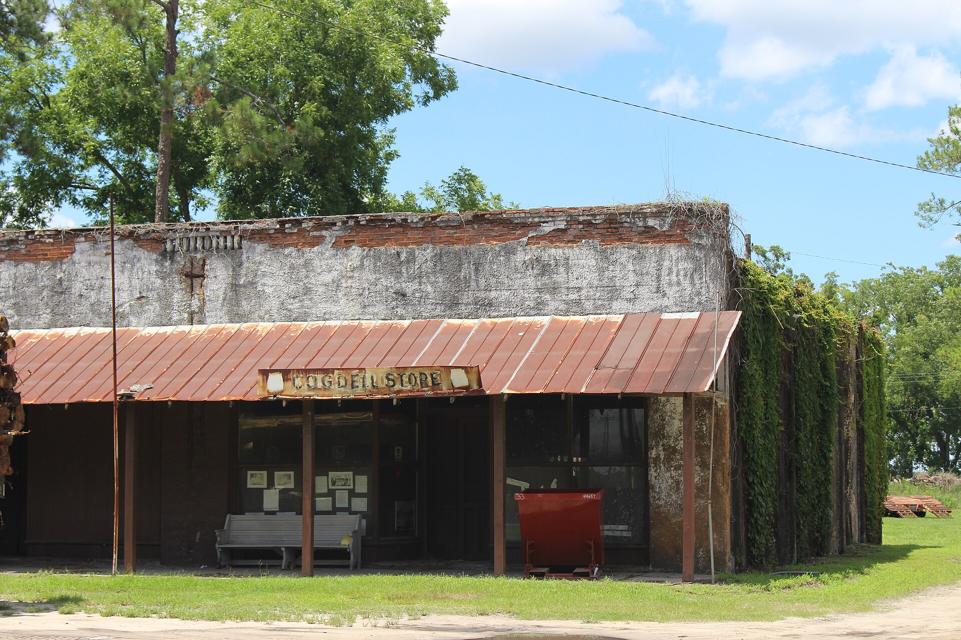 Cogdell Store, Clinch County, Georgia. By one of the window signs, it is evident that this was a post office at one time.