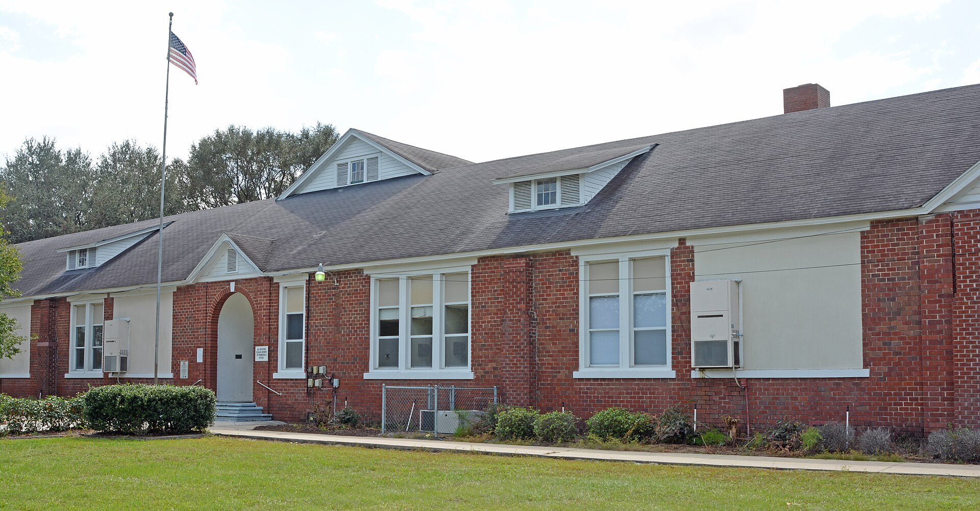 Manor School, Manor, Georgia, US