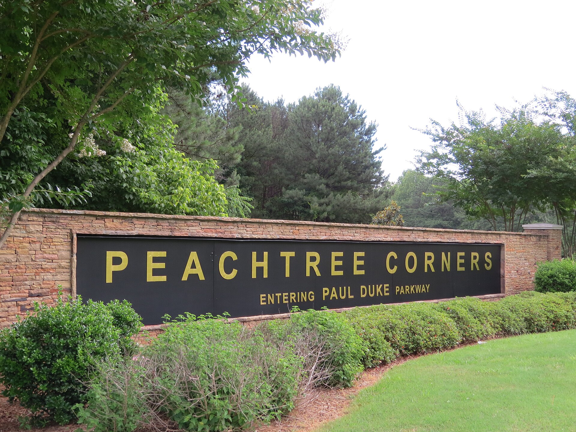 Gateway to Peachtree Corners — Georgia