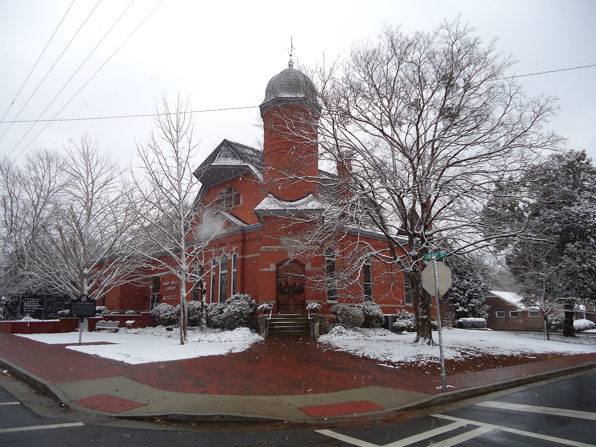 Mary Willis Library - Washington, GA. First free public library in the state of Georgia