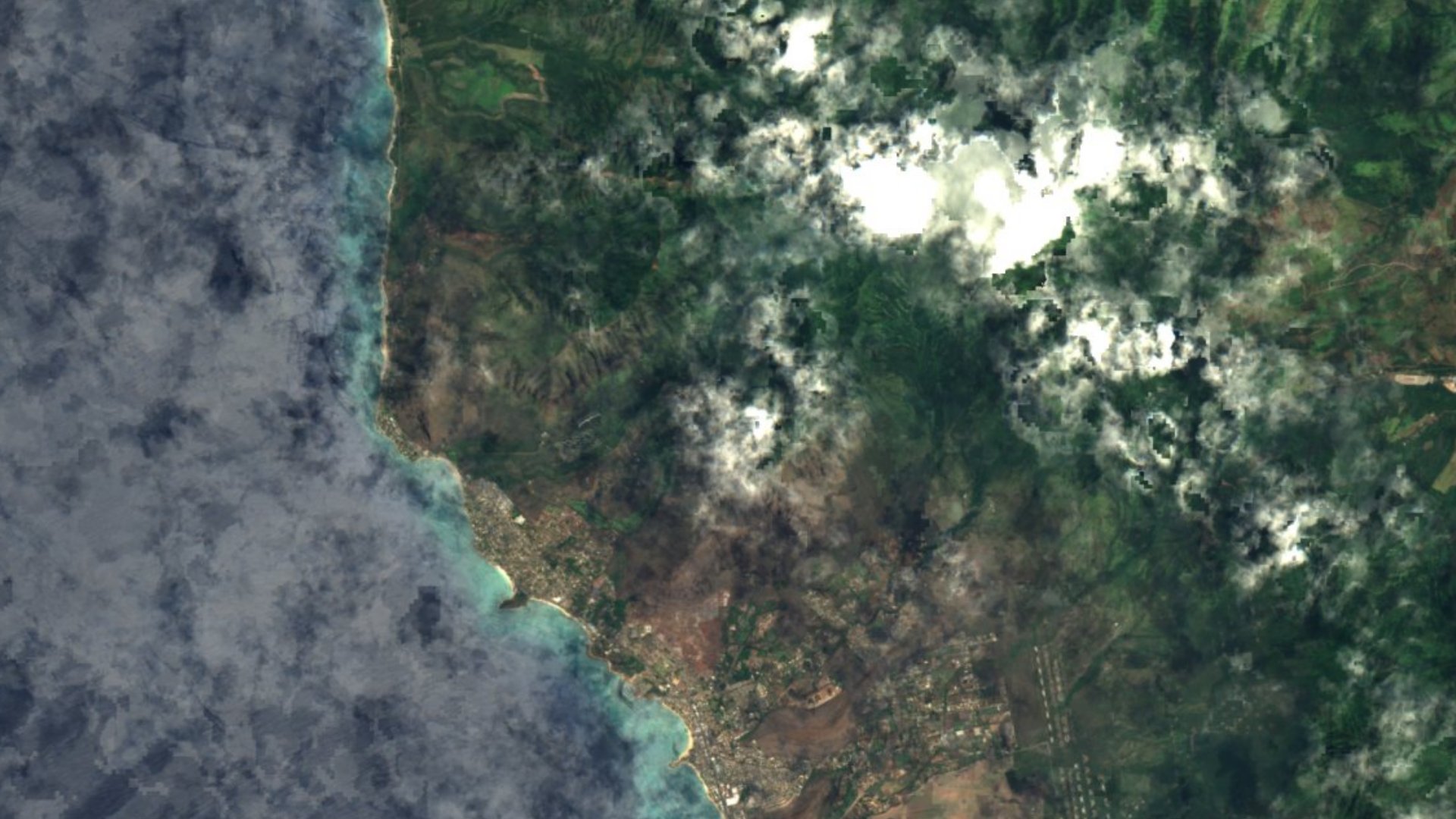 Satellite photograph of the landscape around Makaha Valley, Hawaii, captured in 2016