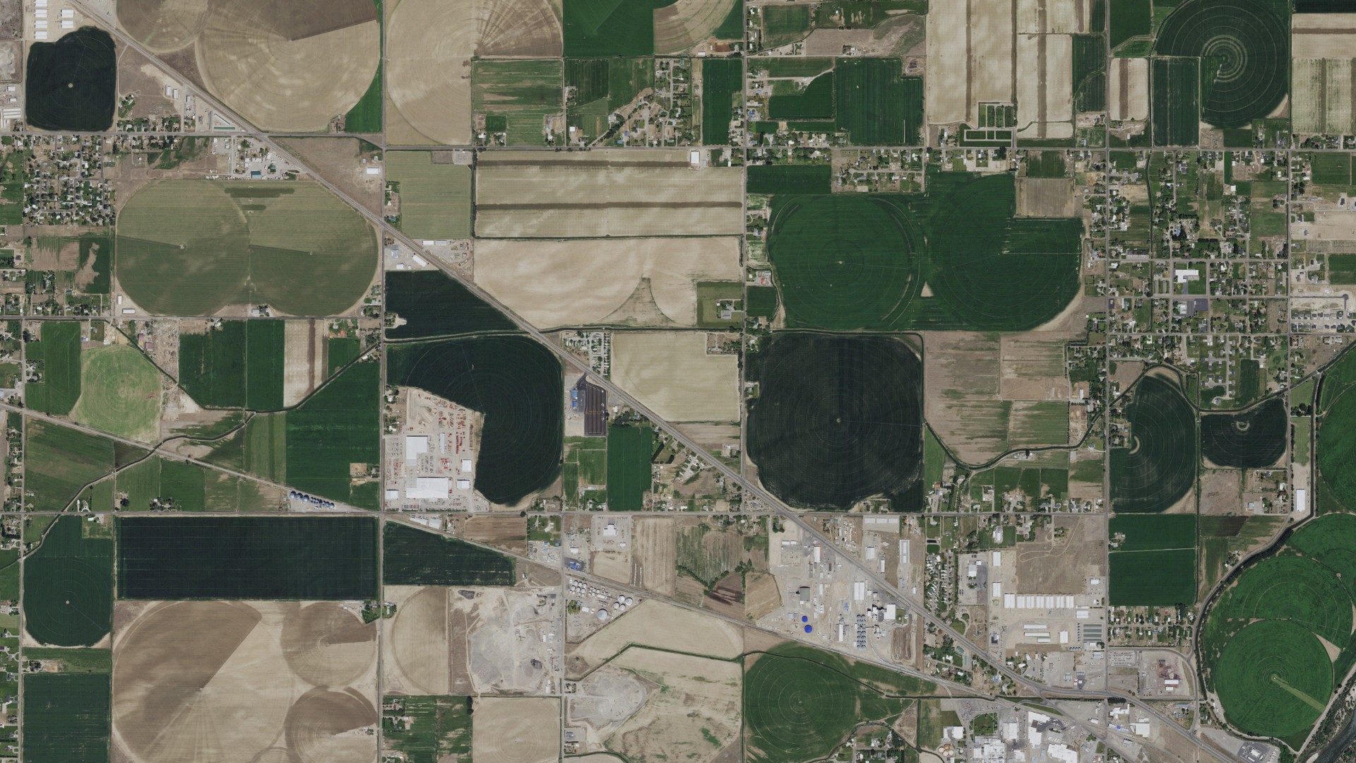 Natural-color aerial photograph of land around Bingham County, Idaho