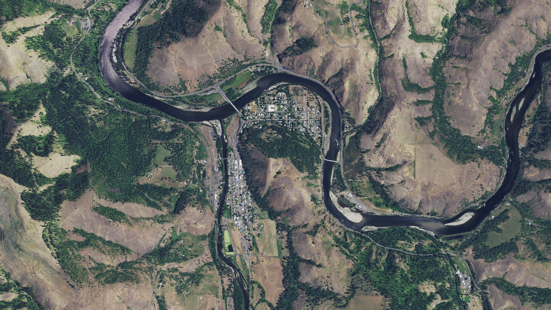 Natural-color aerial photograph of land around Kooskia, Idaho