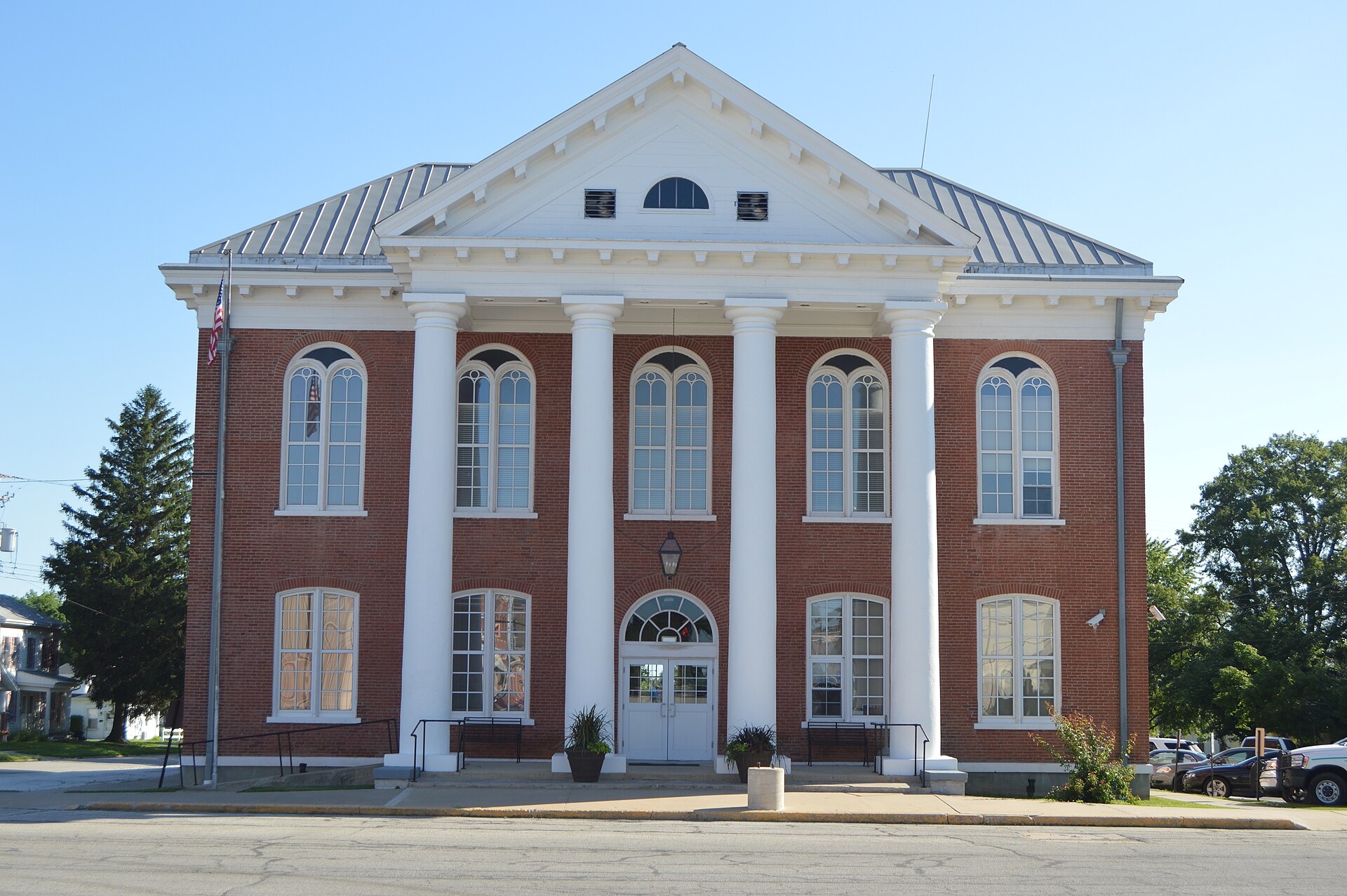 Front of the Brown County Courthouse, located on Courthouse Square in Mount Sterling, Illinois, United States.